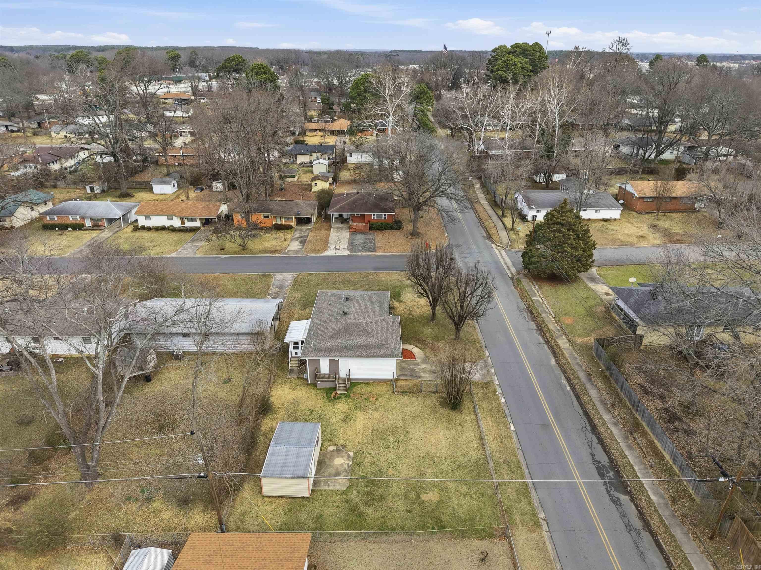 810 N Bailey Boulevard