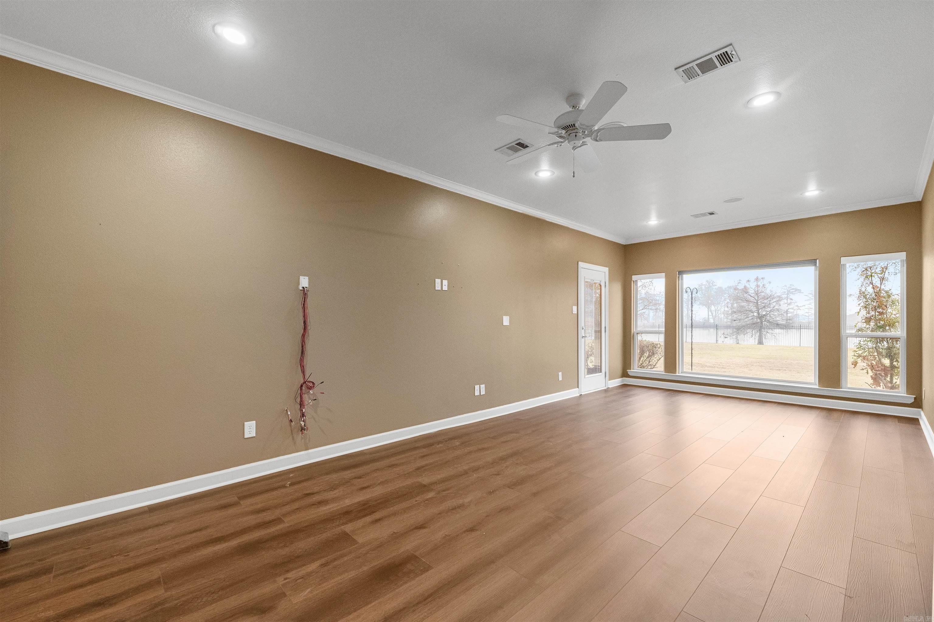 1070 Mound View Drive