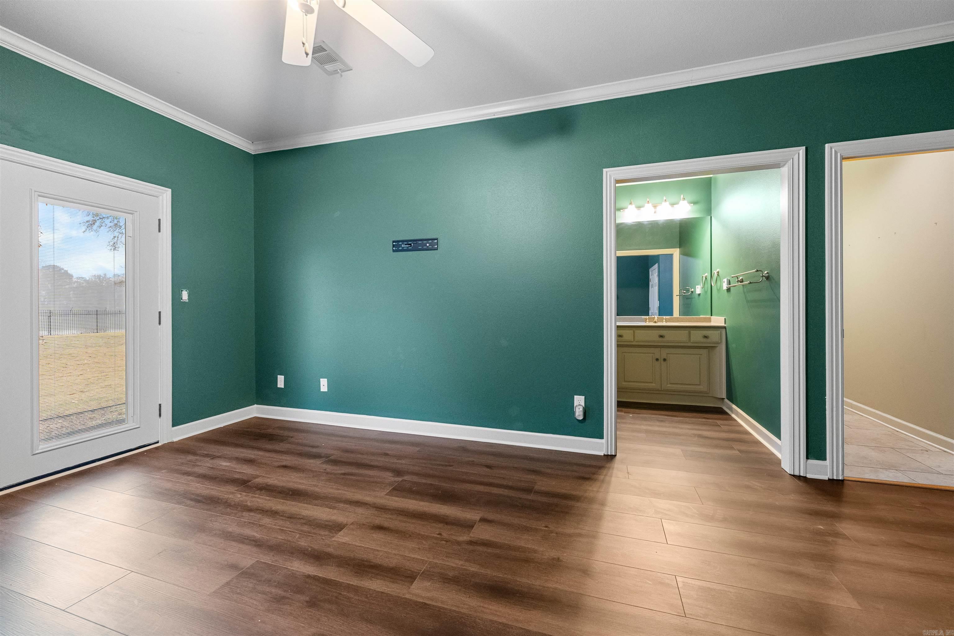 1070 Mound View Drive