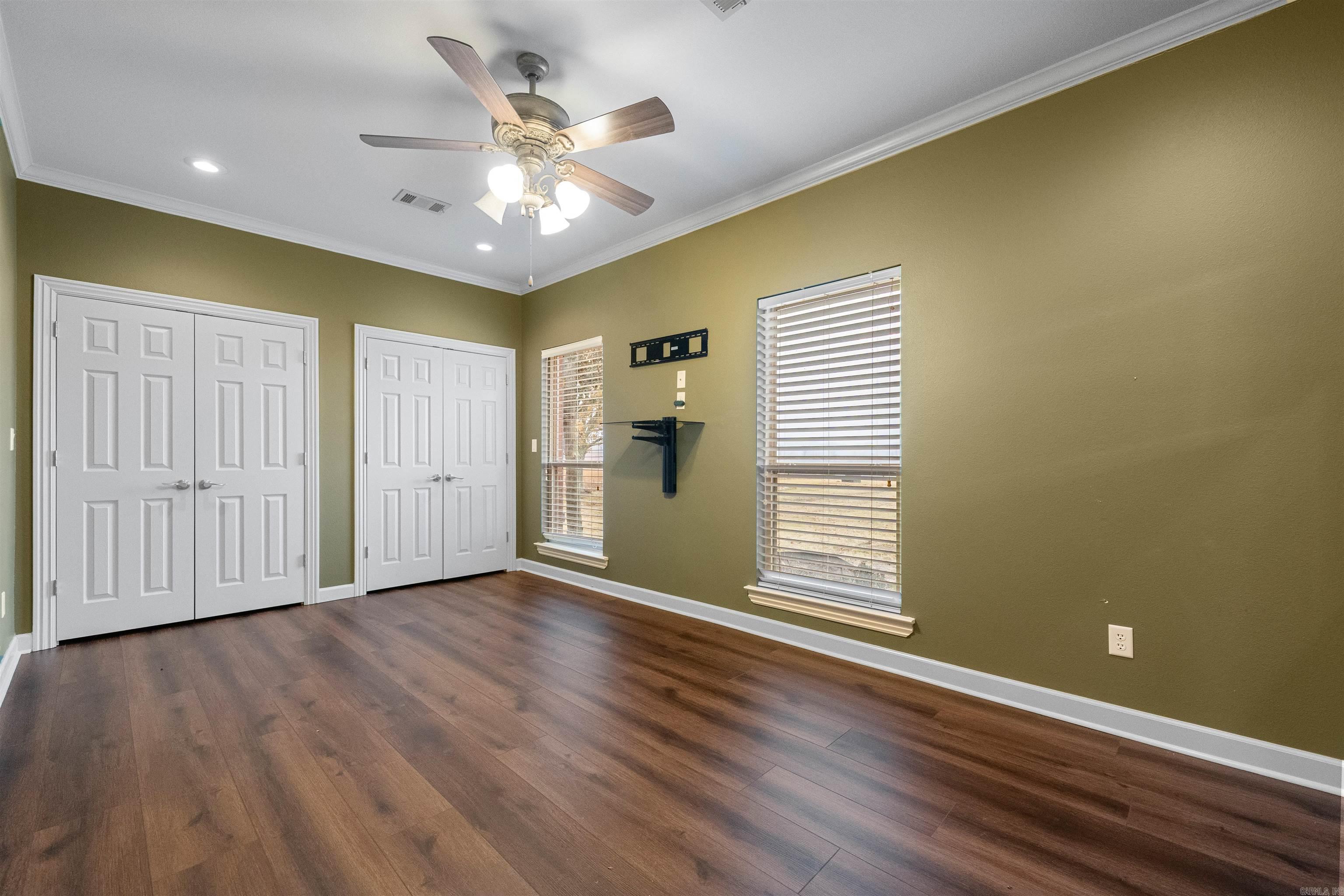 1070 Mound View Drive