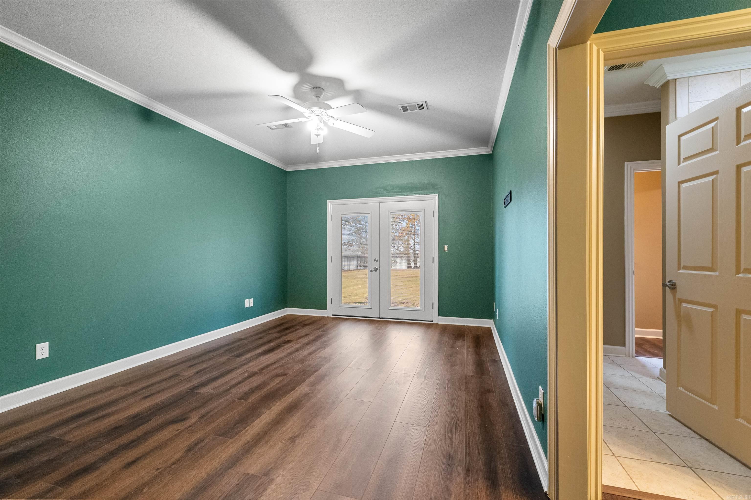1070 Mound View Drive