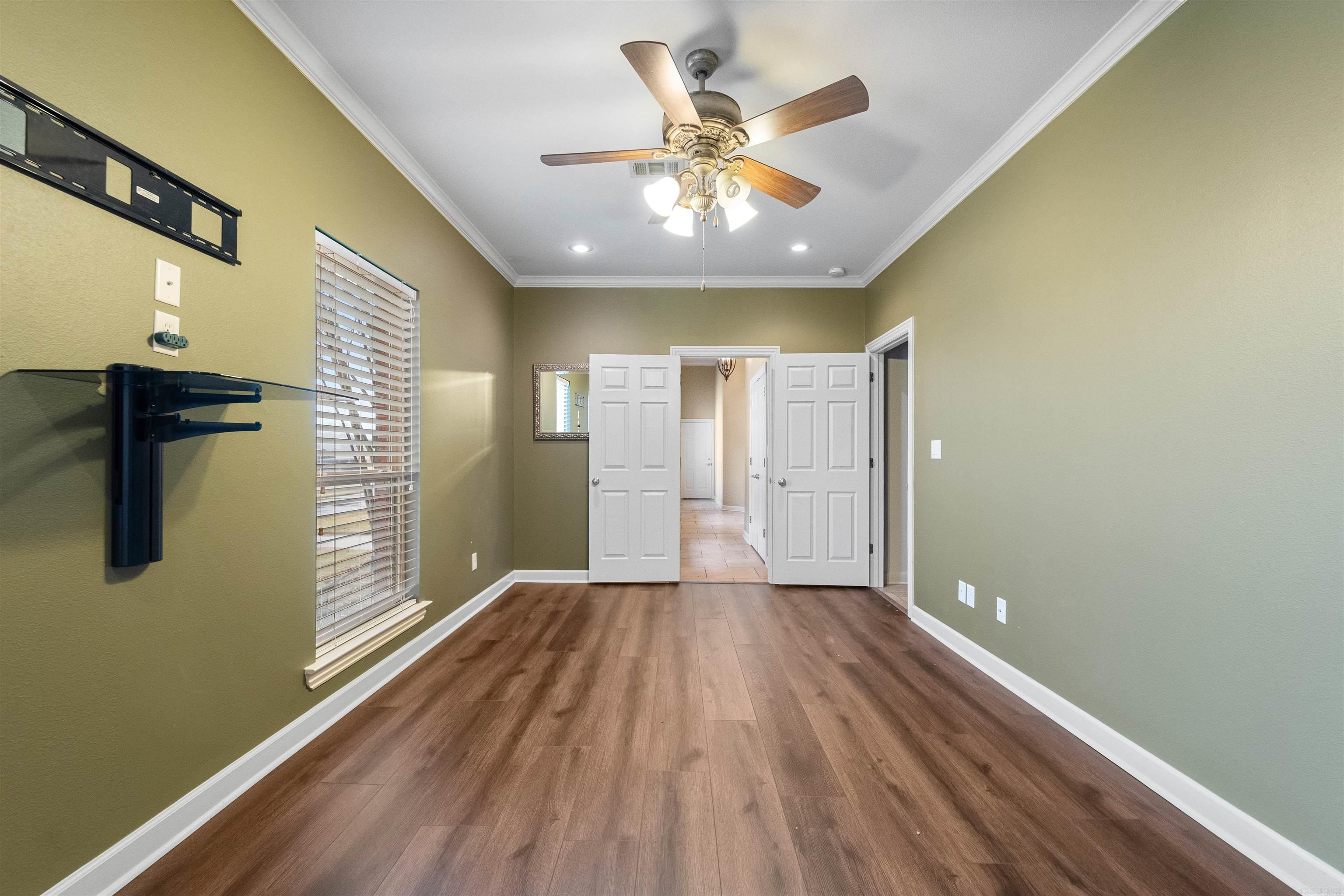 1070 Mound View Drive