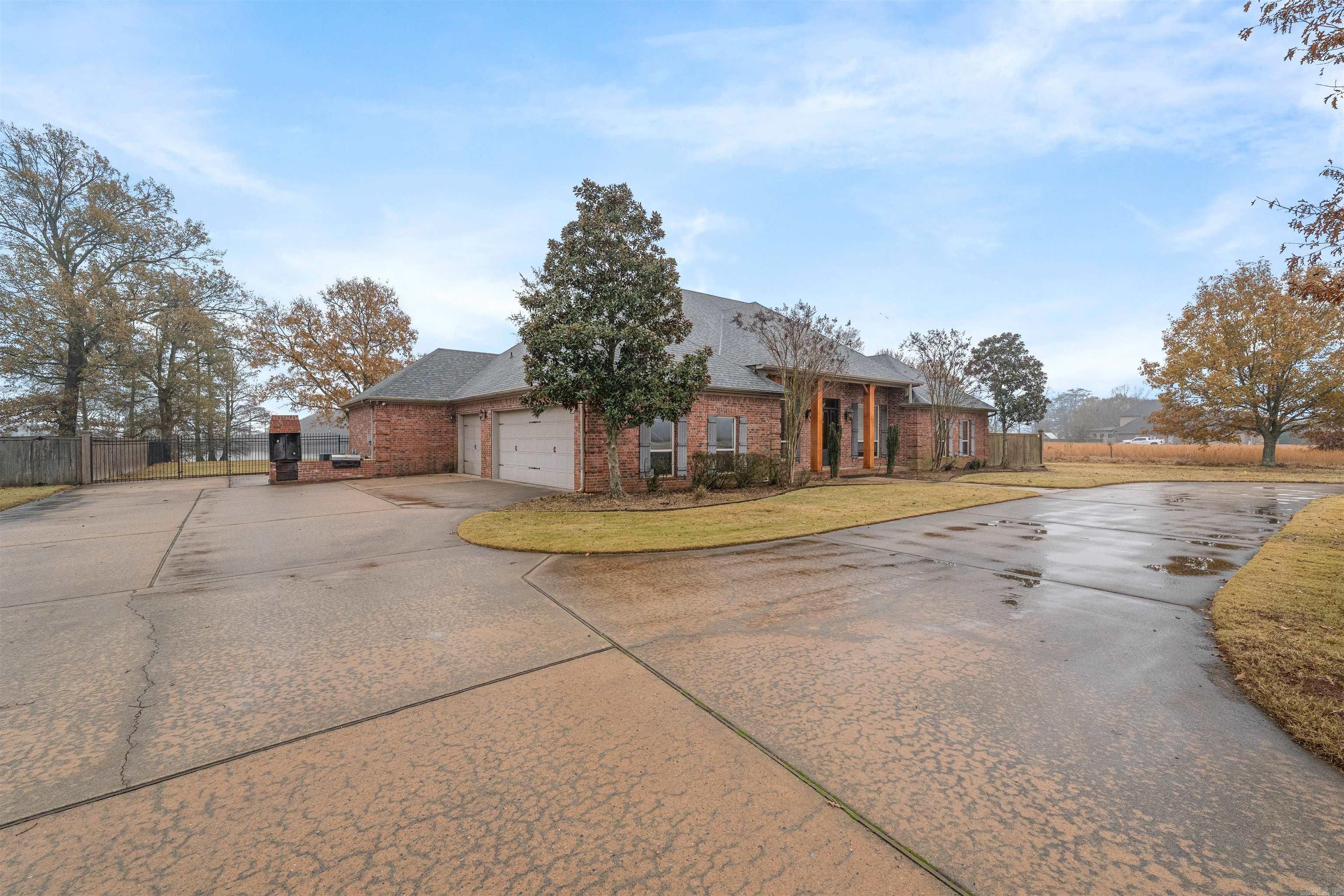 1070 Mound View Drive