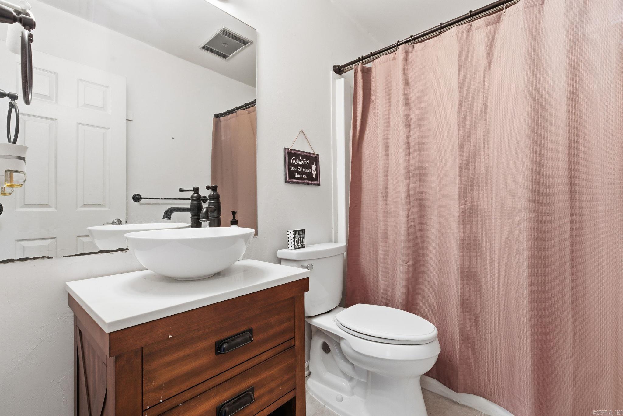 17 Shawnee Forest Cove