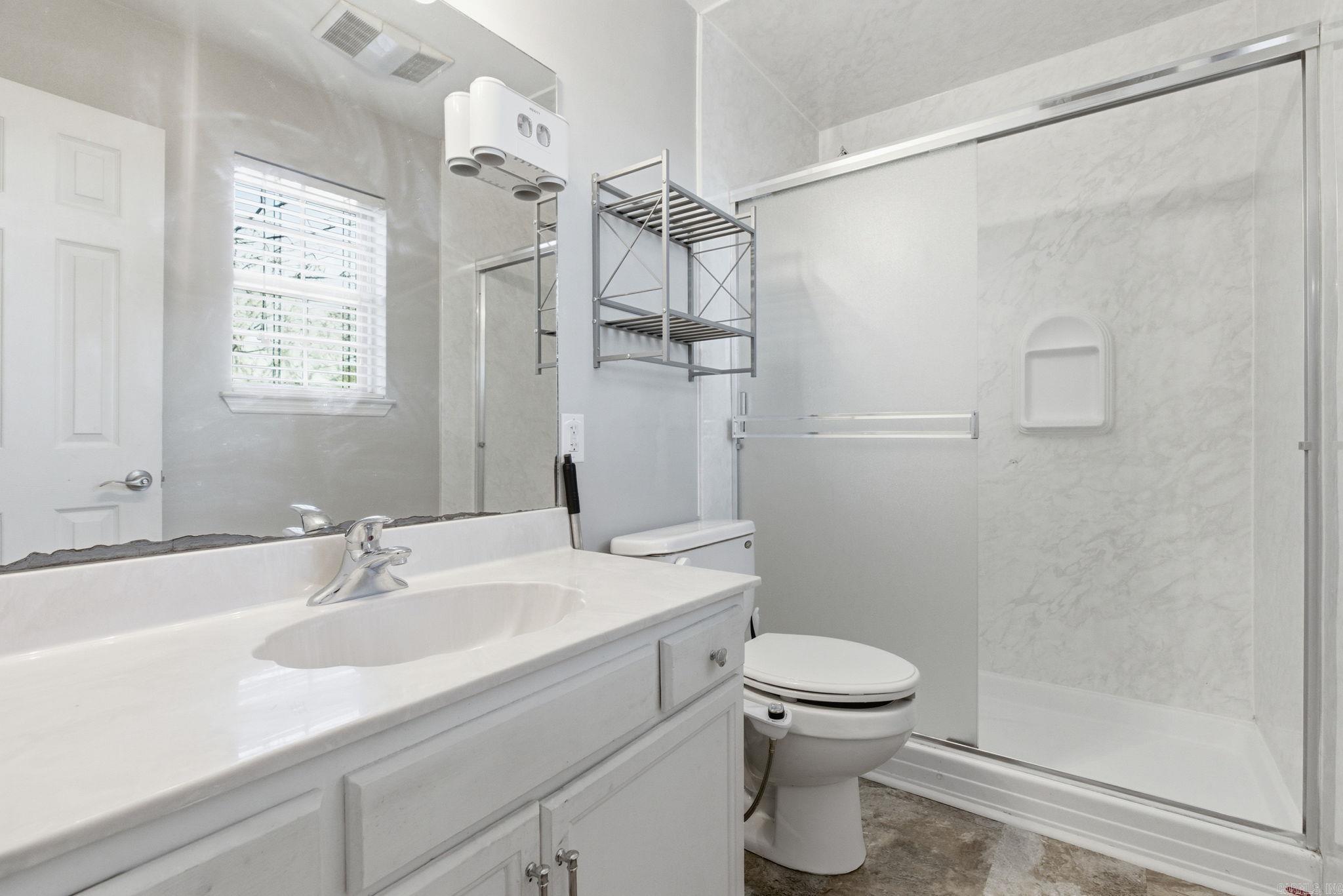 17 Shawnee Forest Cove