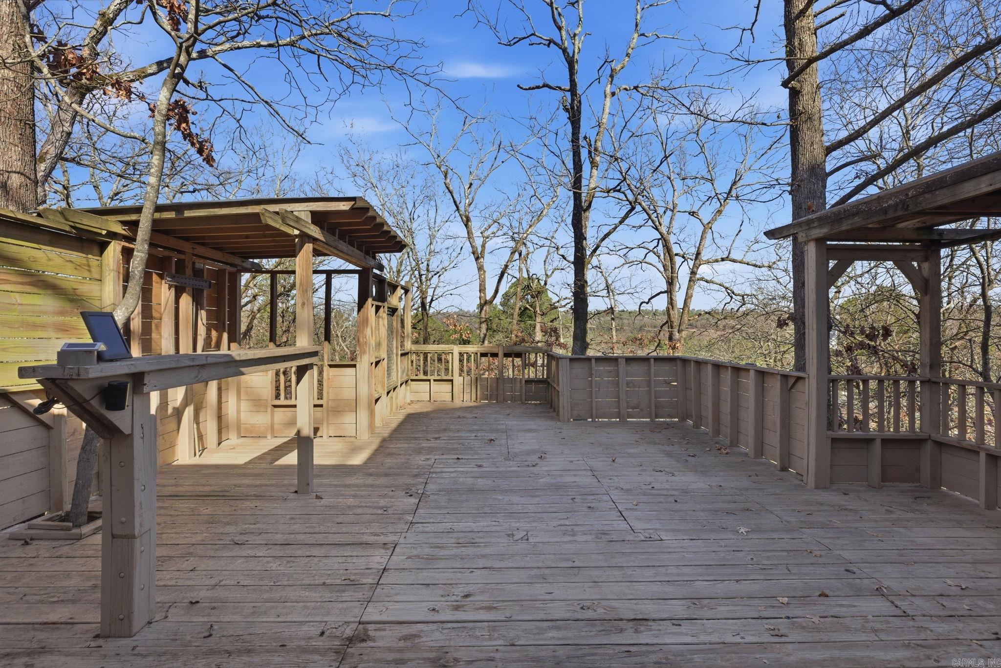 17 Shawnee Forest Cove