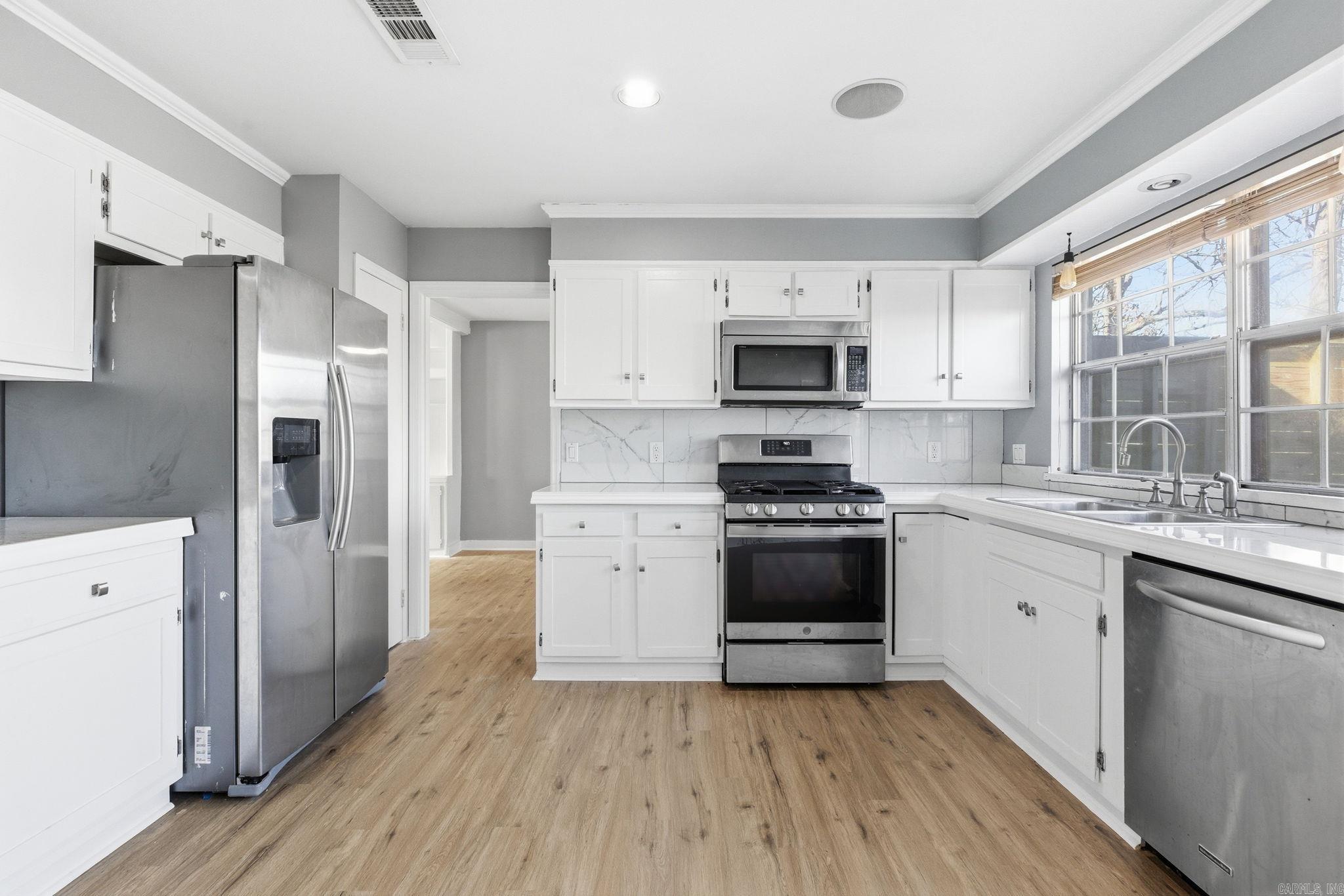 17 Shawnee Forest Cove