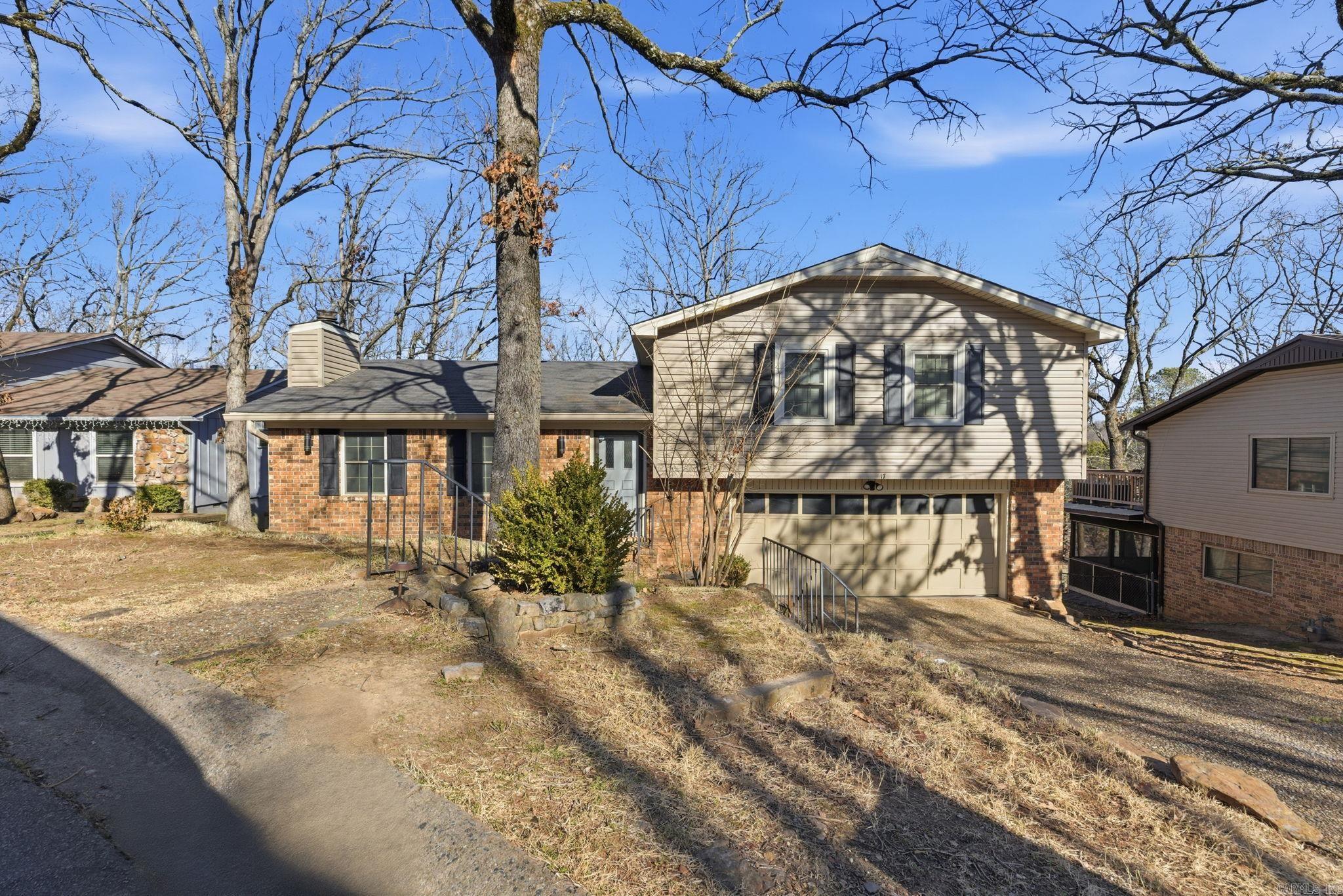 17 Shawnee Forest Cove