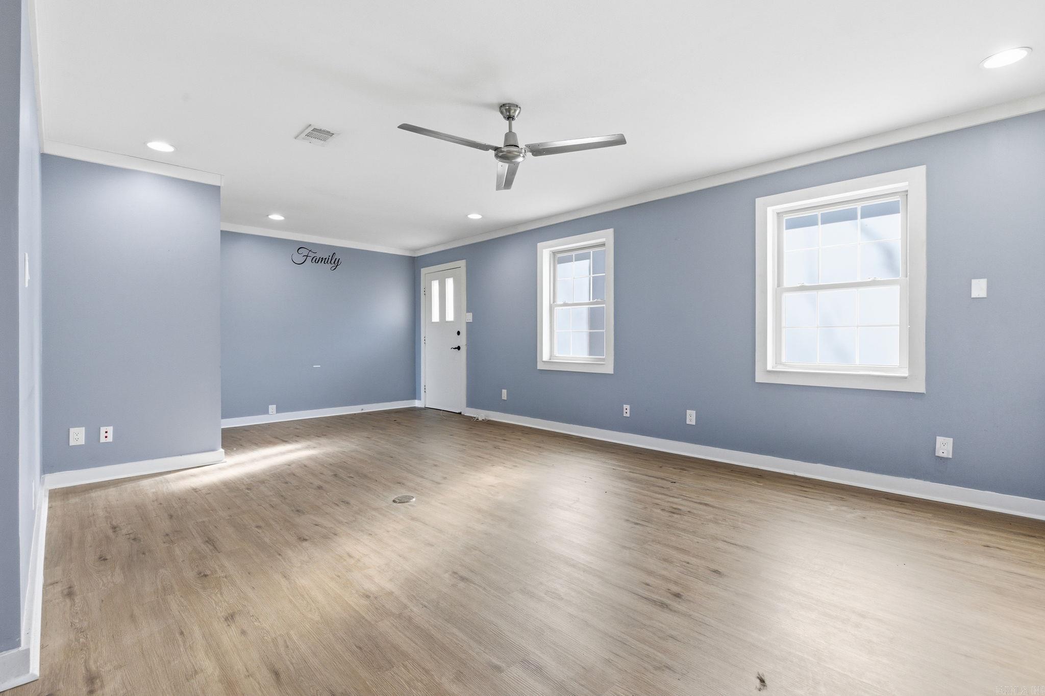 17 Shawnee Forest Cove