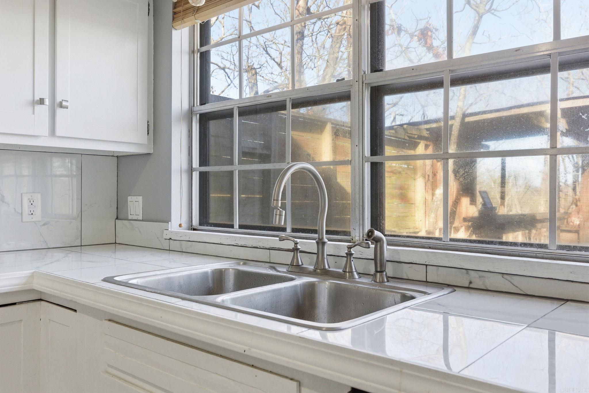 17 Shawnee Forest Cove