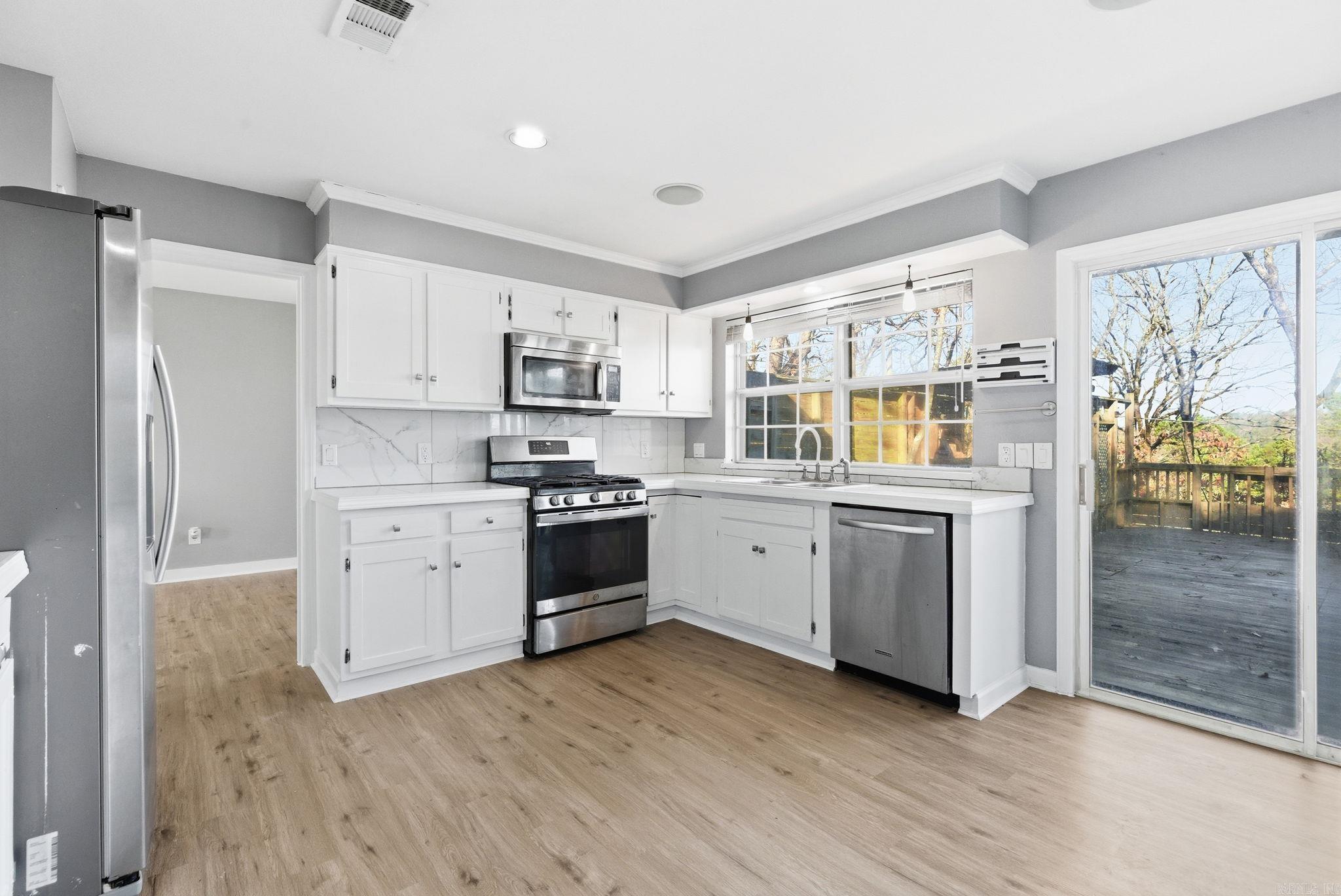 17 Shawnee Forest Cove