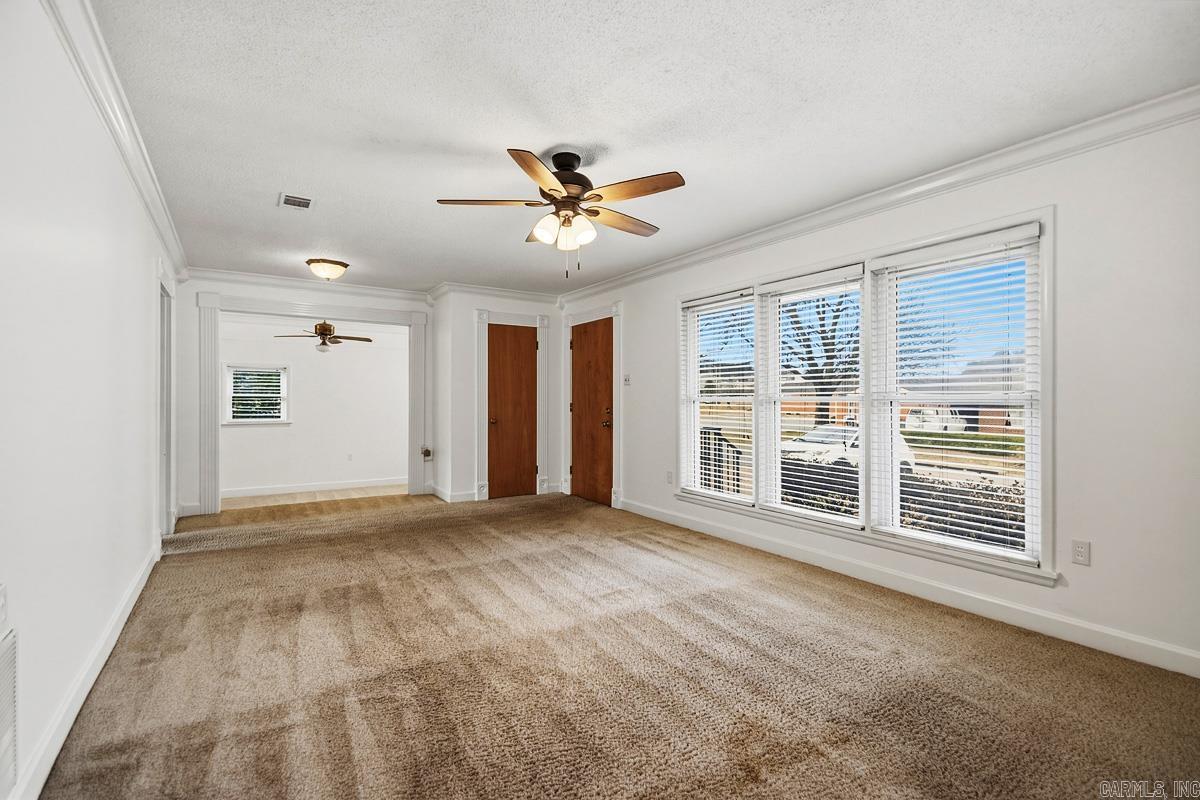 4313 Idlewild
