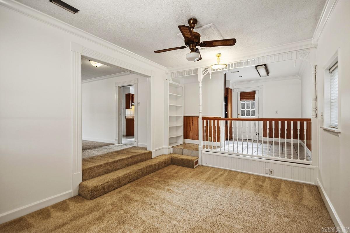 4313 Idlewild