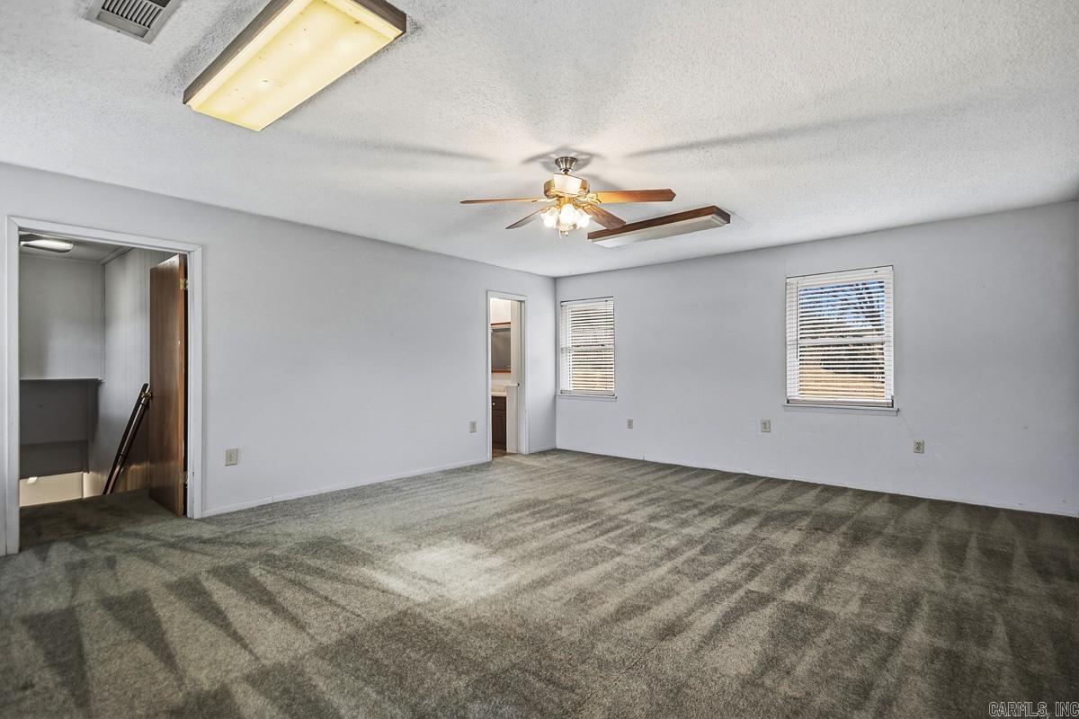 4313 Idlewild