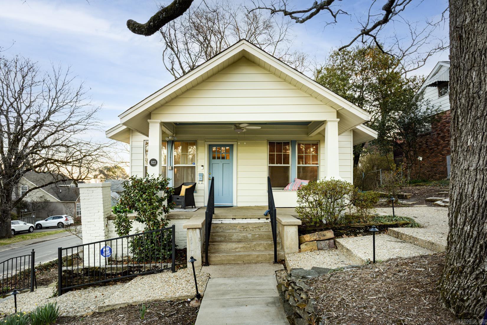 823 Midland Street