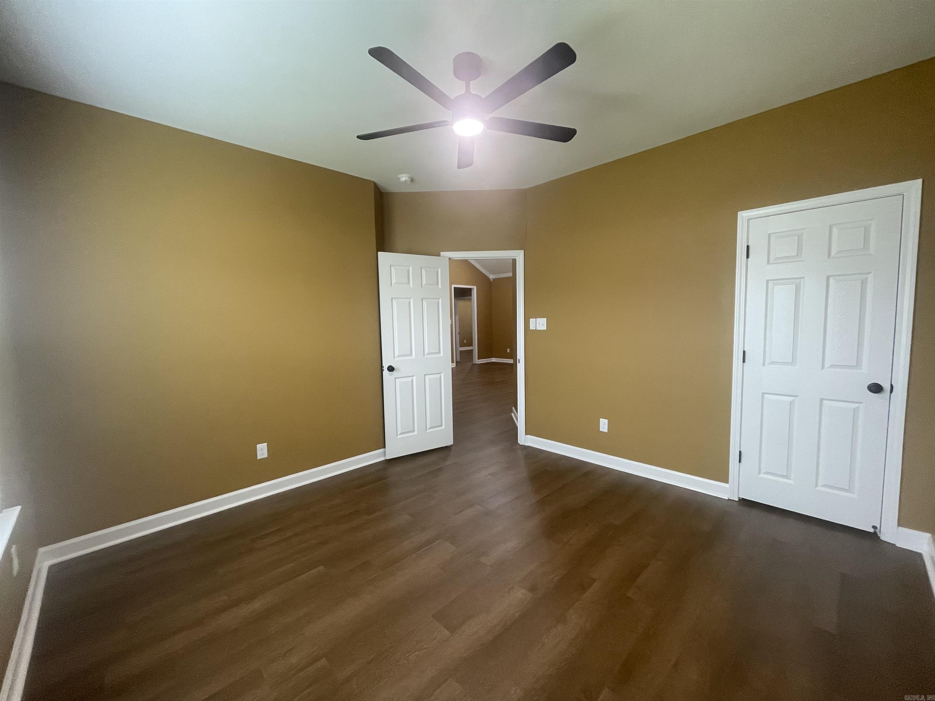 66 Springtree
