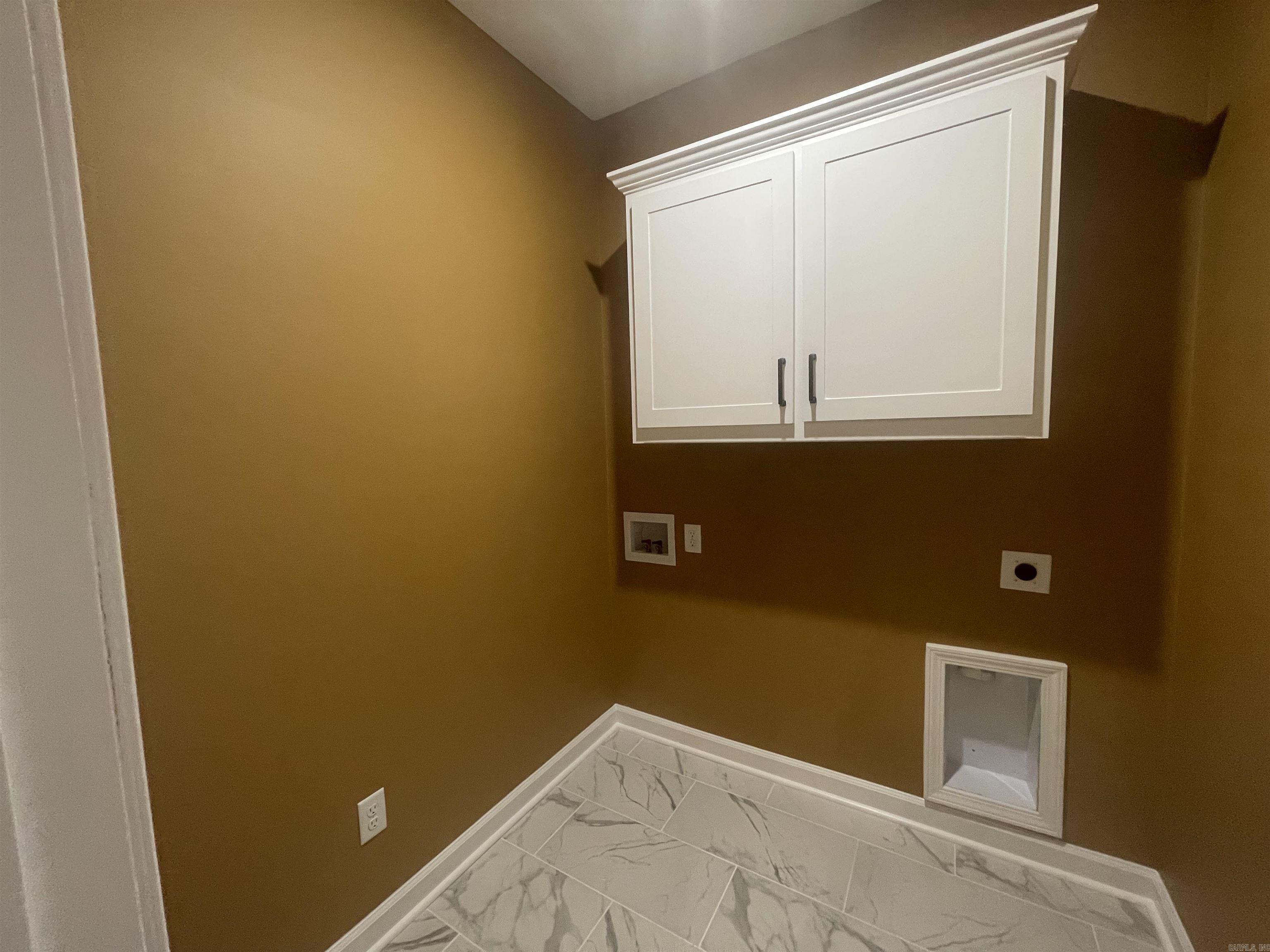 66 Springtree