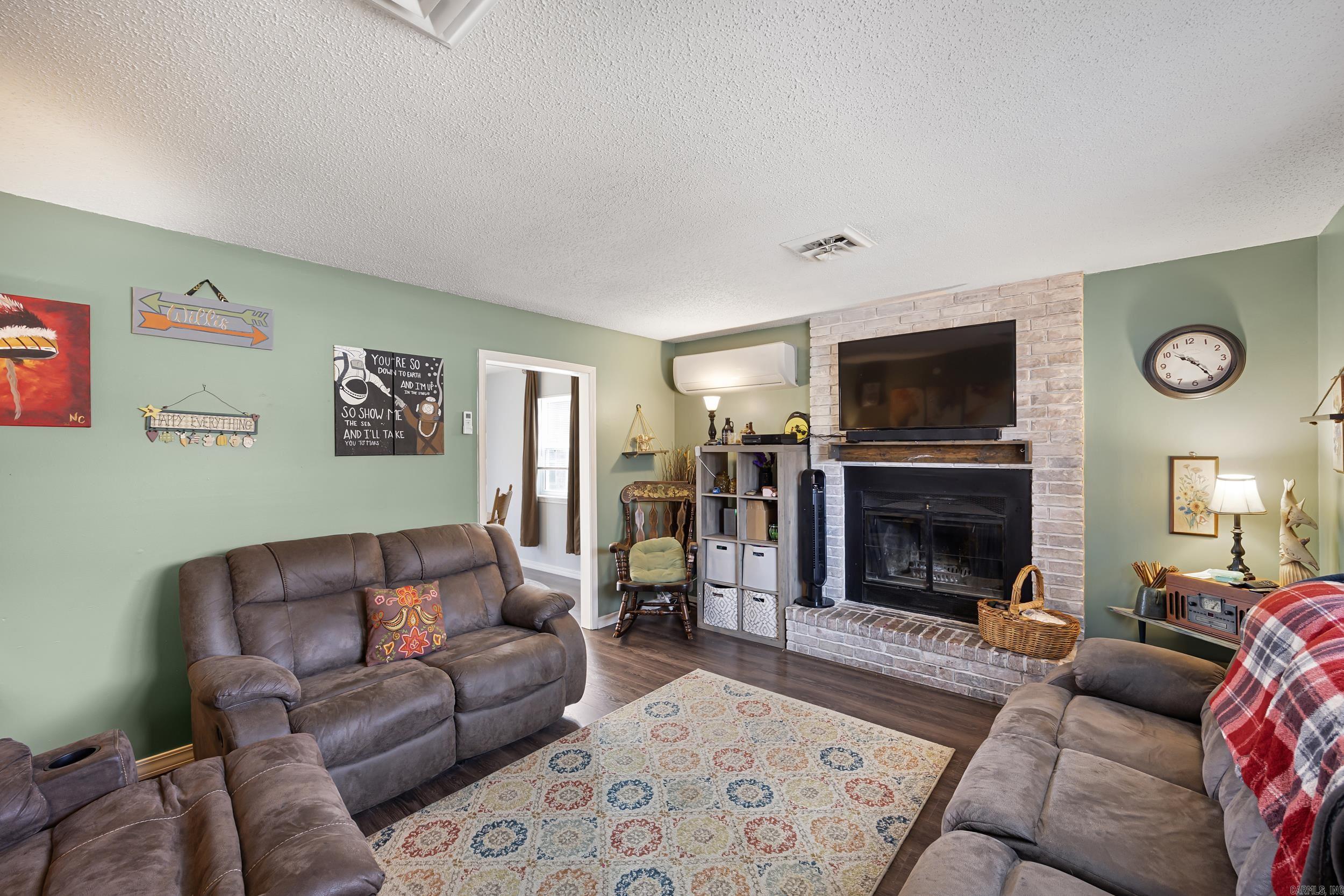 1512 N Jackson