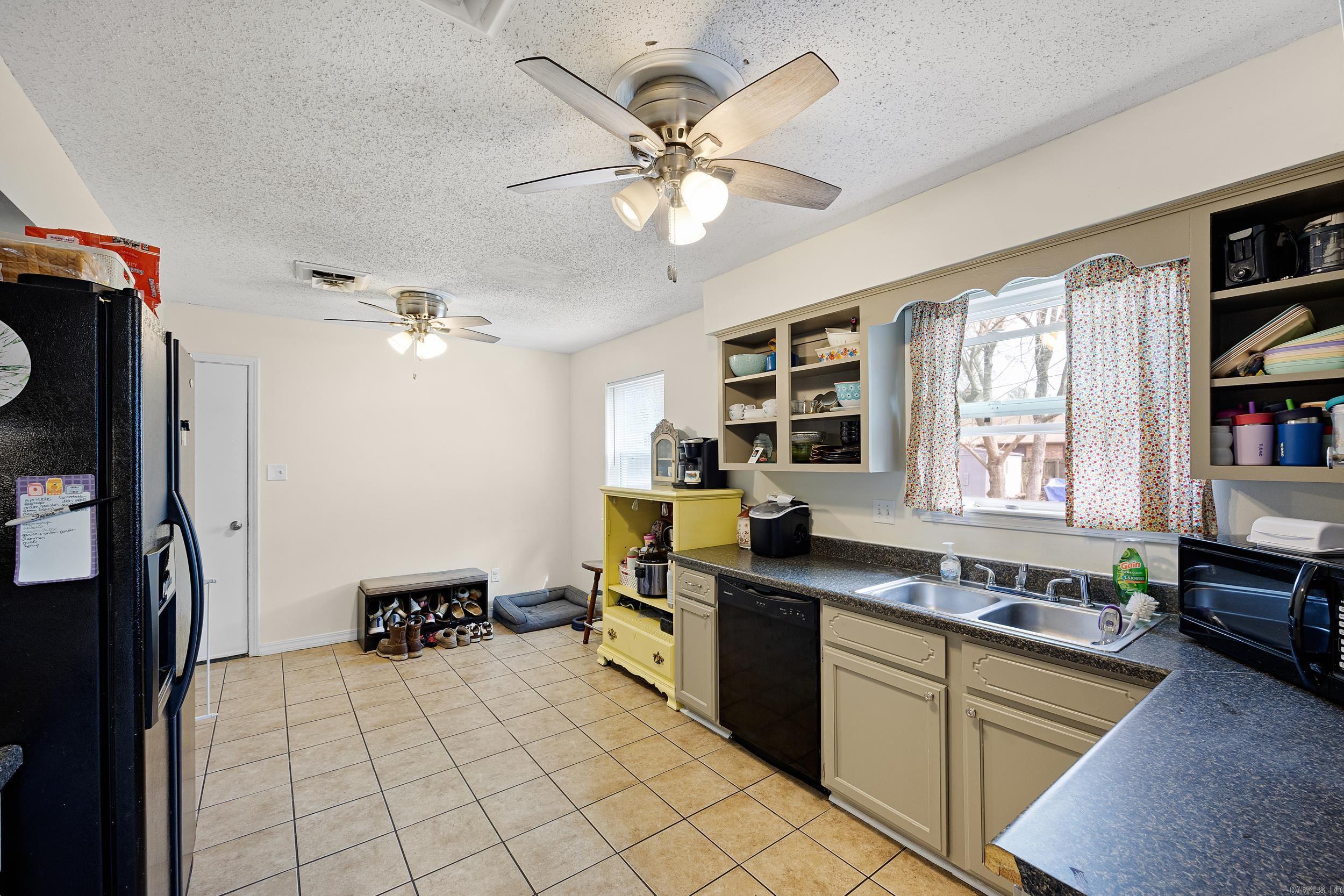 1512 N Jackson