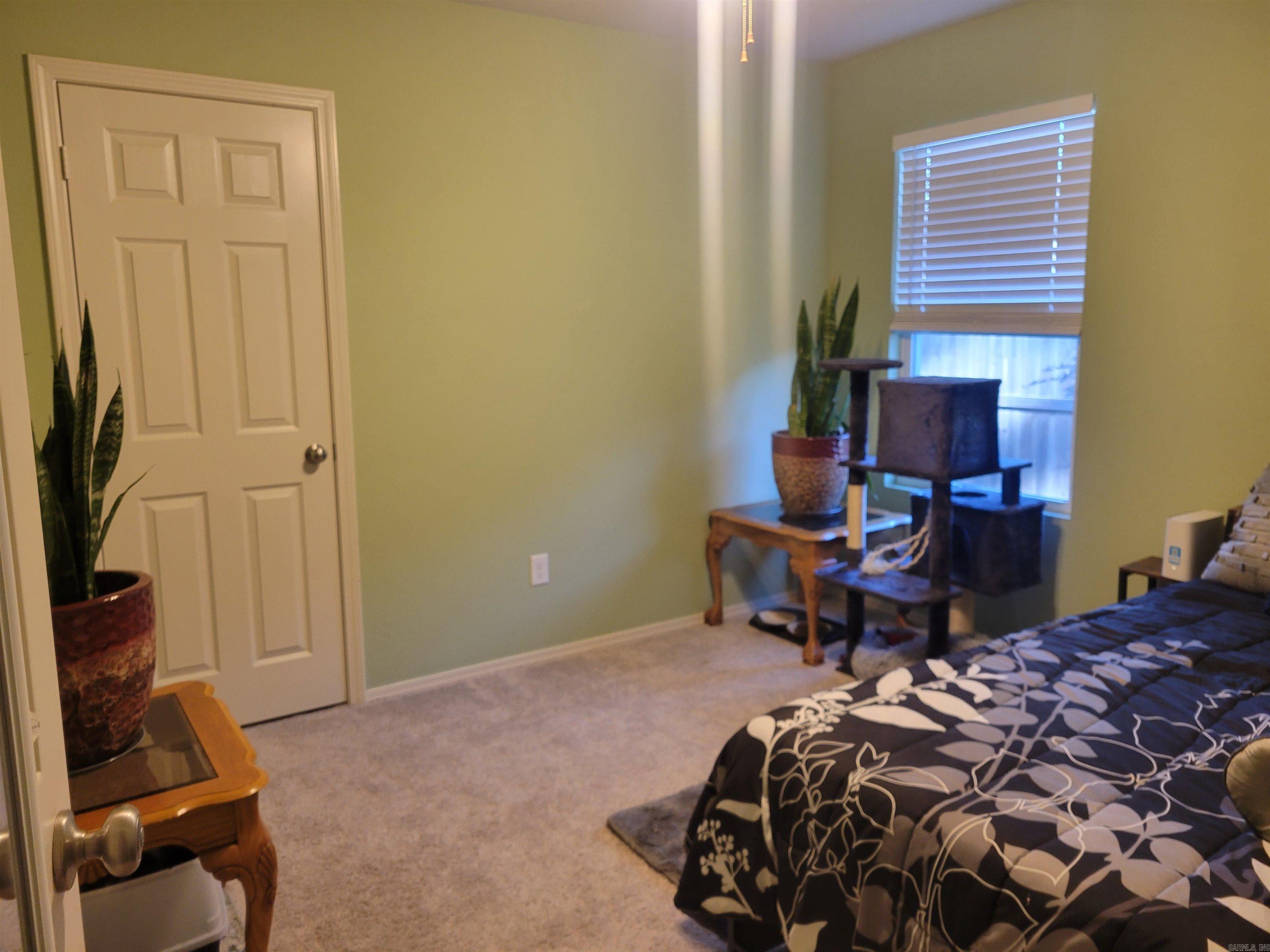 5512 Bundy Drive