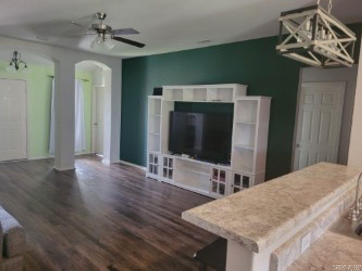 5512 Bundy Drive
