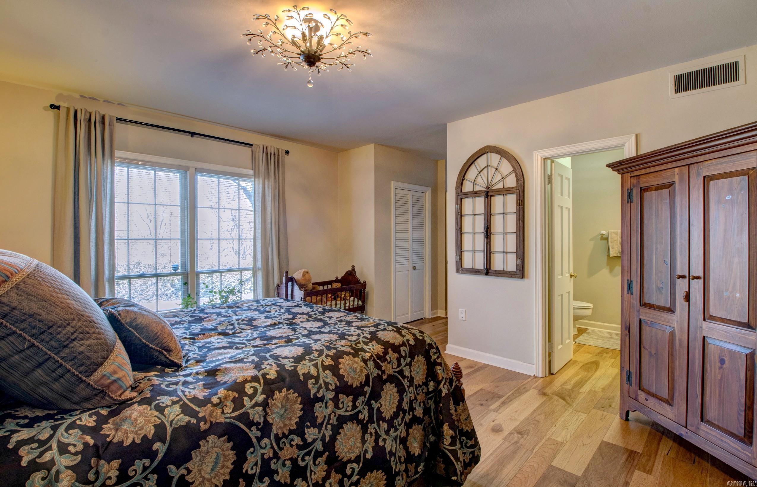 3901 Cedar Hill Road, #16
