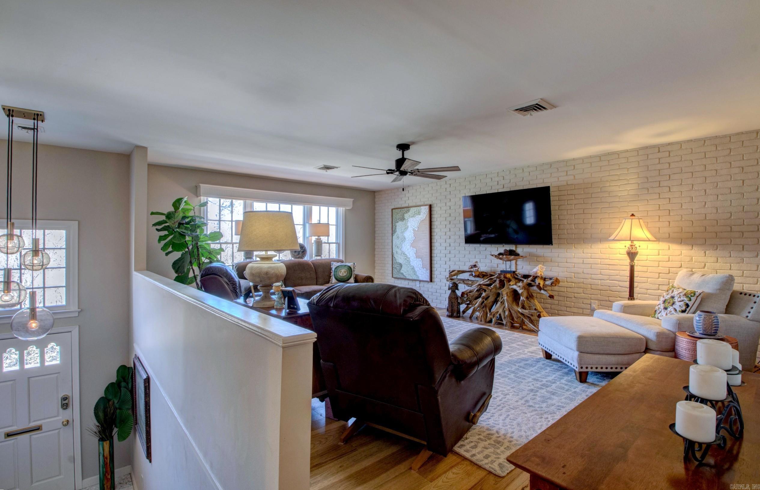 3901 Cedar Hill Road, #16