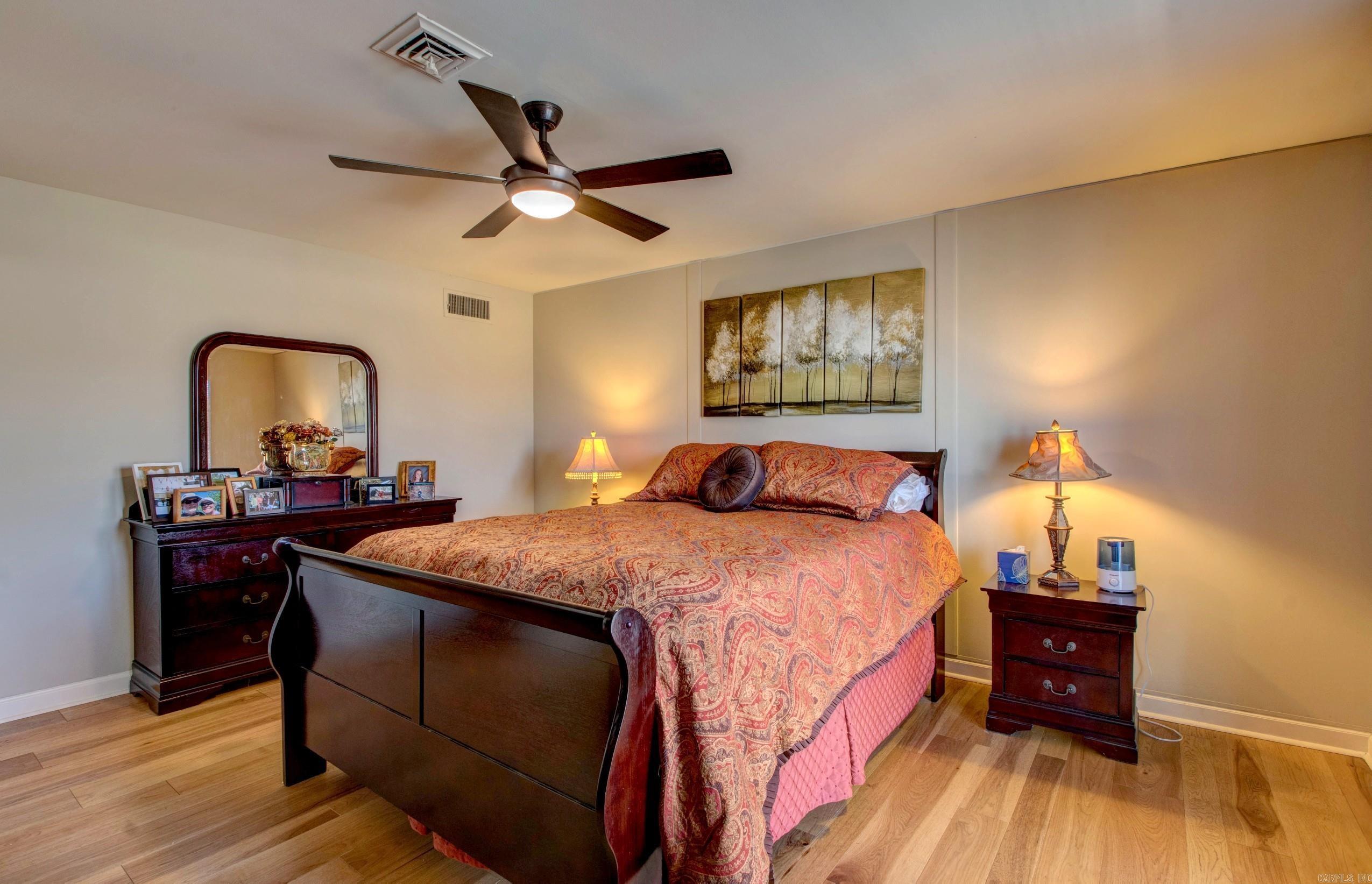 3901 Cedar Hill Road, #16