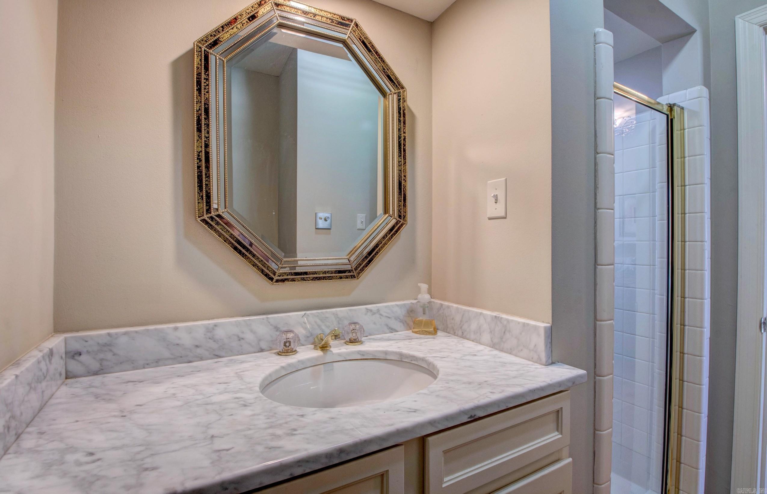 3901 Cedar Hill Road, #16