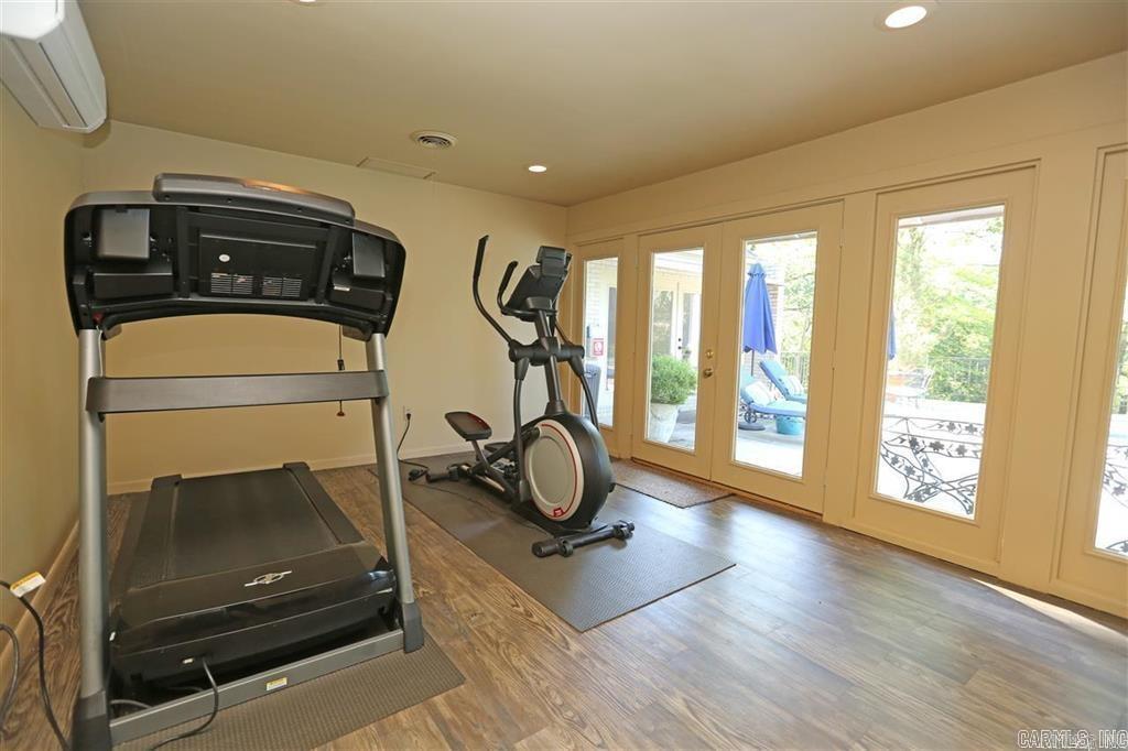 3901 Cedar Hill Road, #16