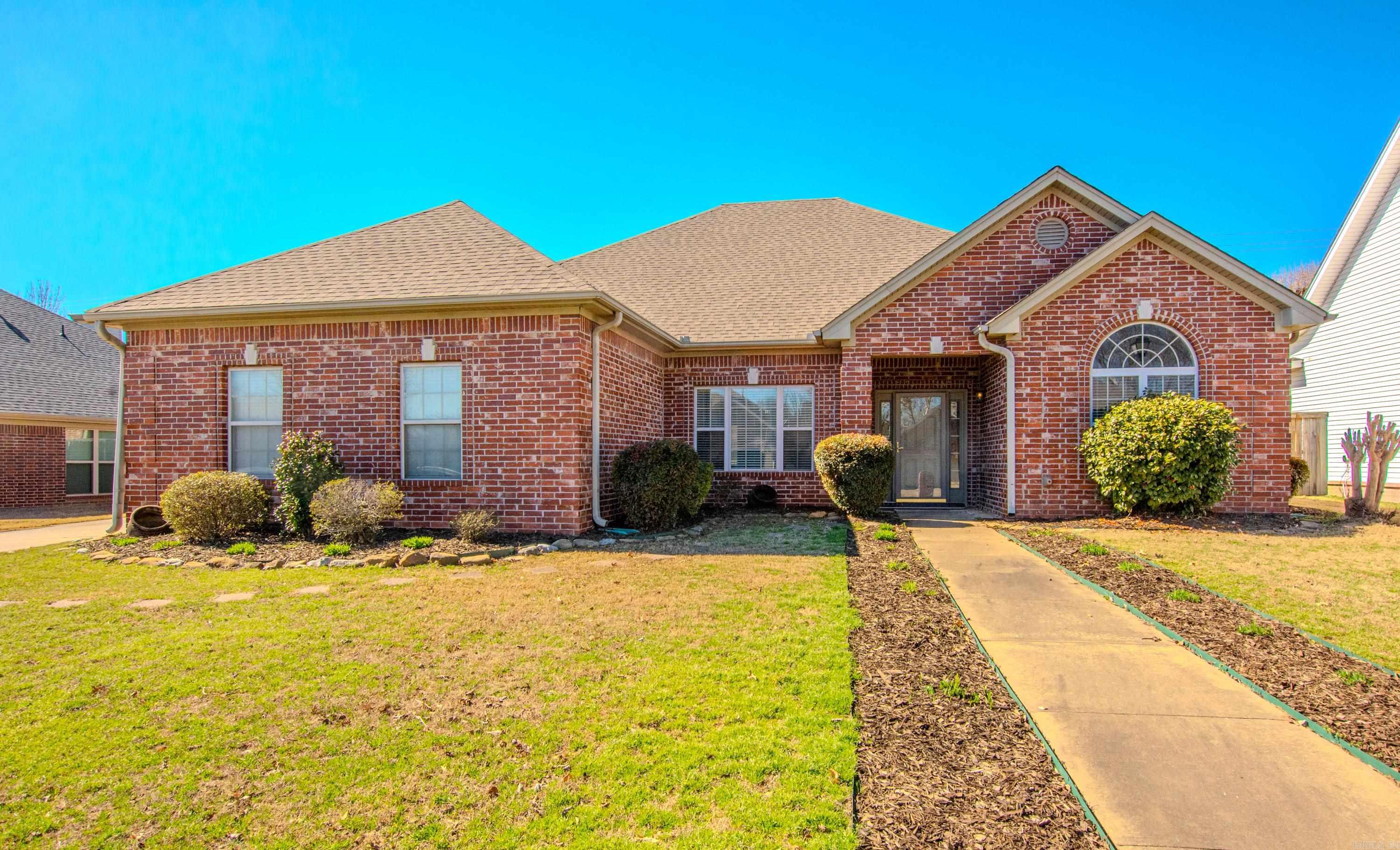 3211 Moonlighting Place Drive