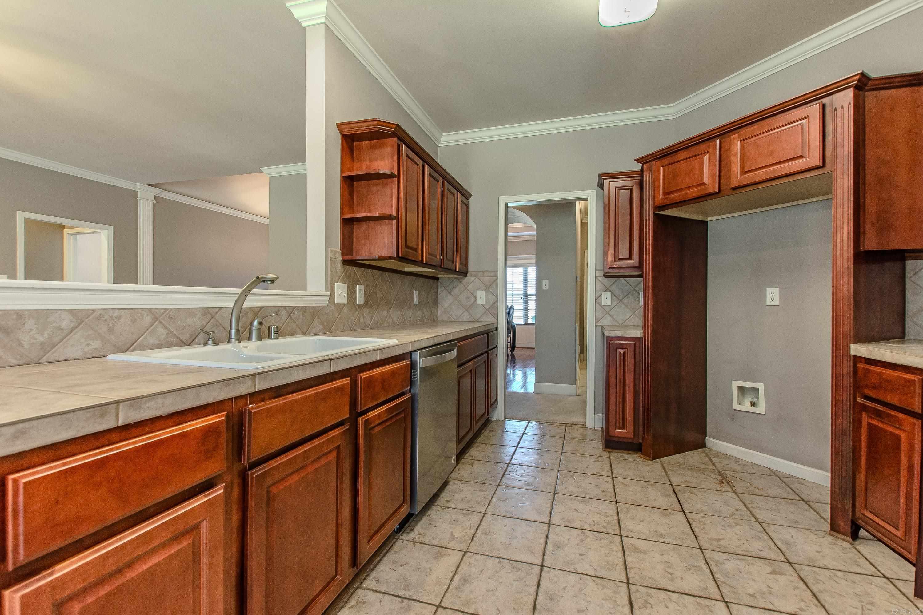3211 Moonlighting Place Drive