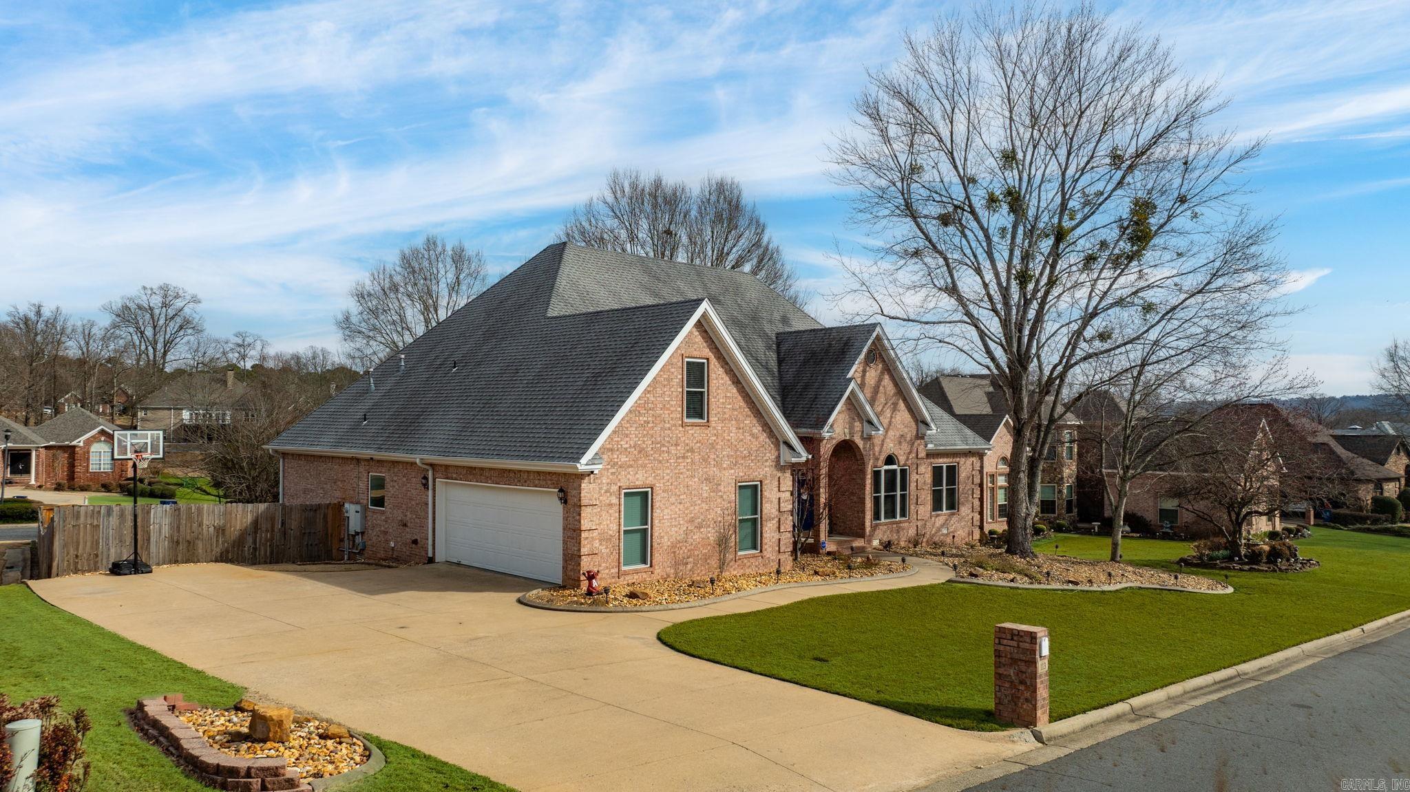 113 Mohawk Drive