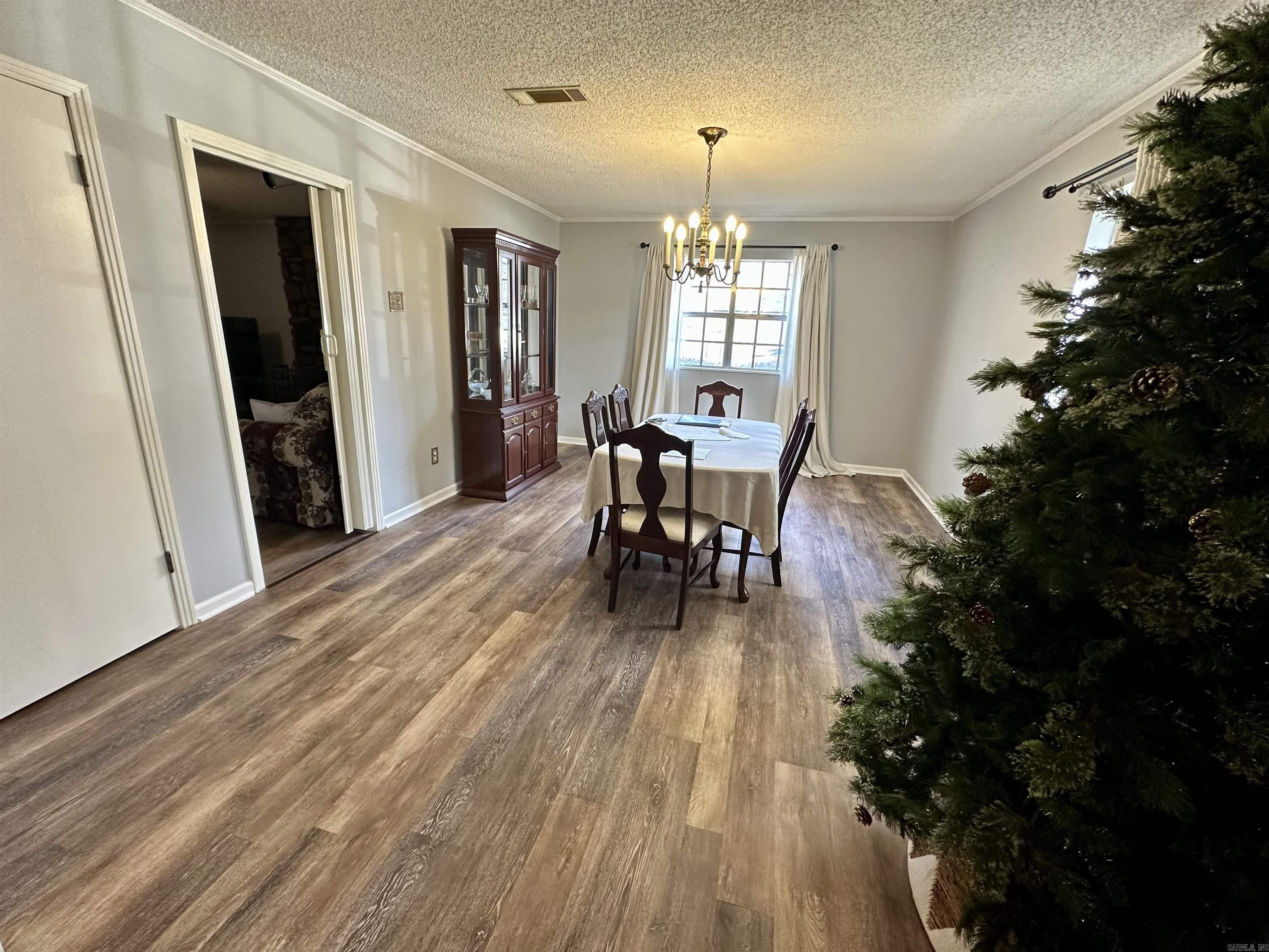 2601 Whippoorwill Lane