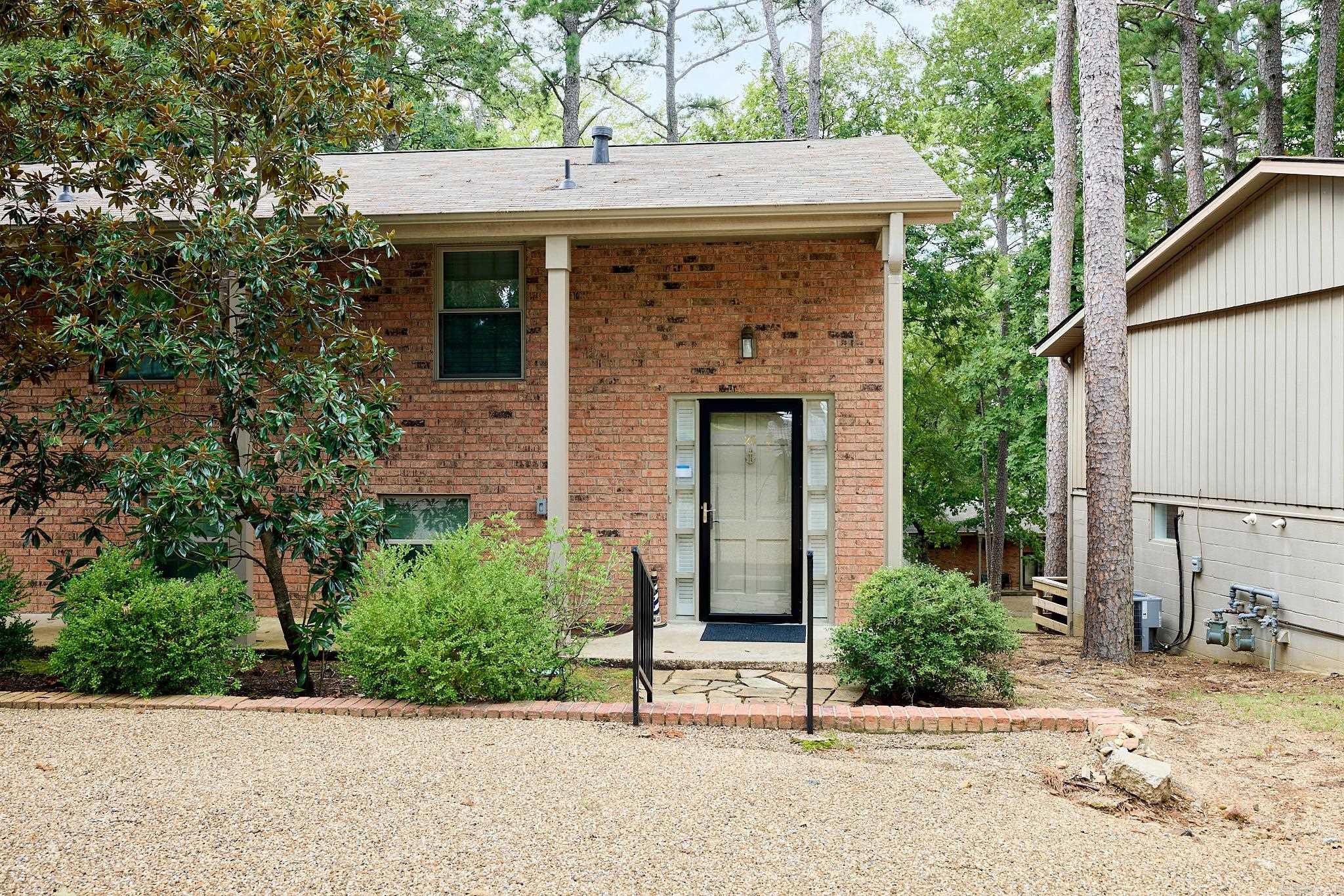 651 Peninsula #25