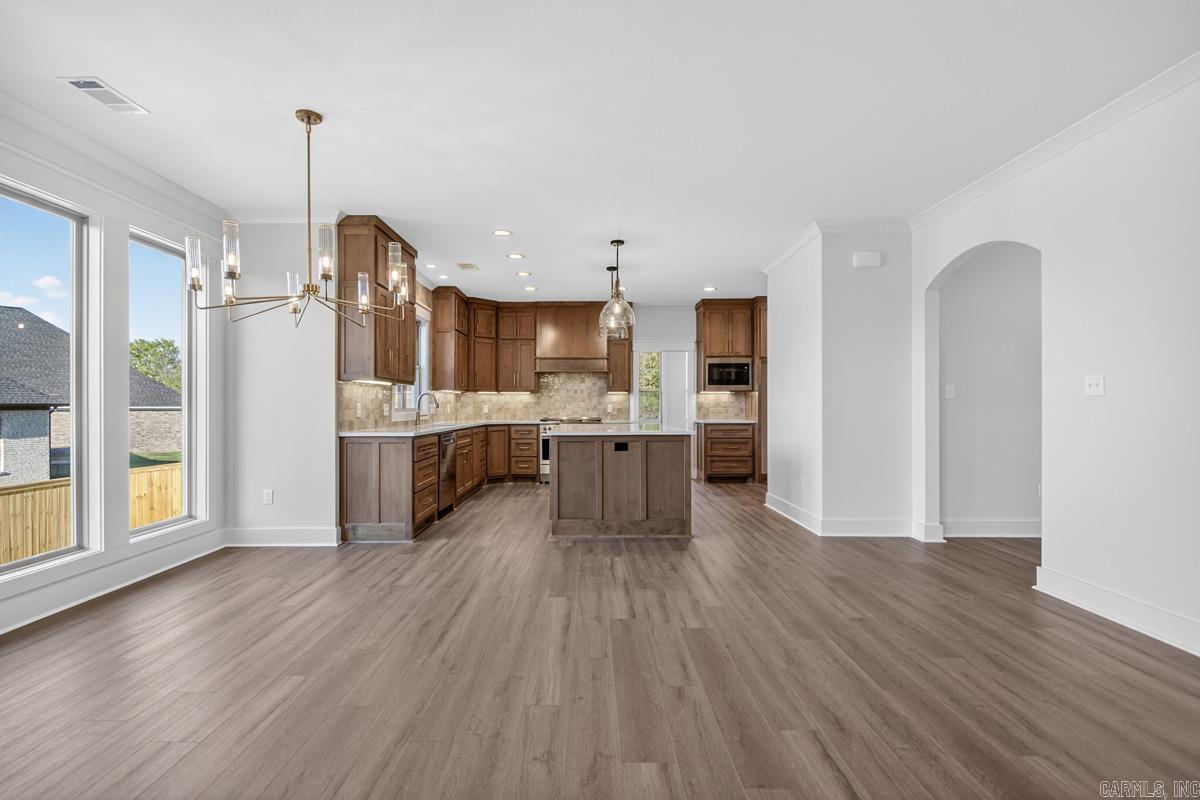 2420 Overcup Drive