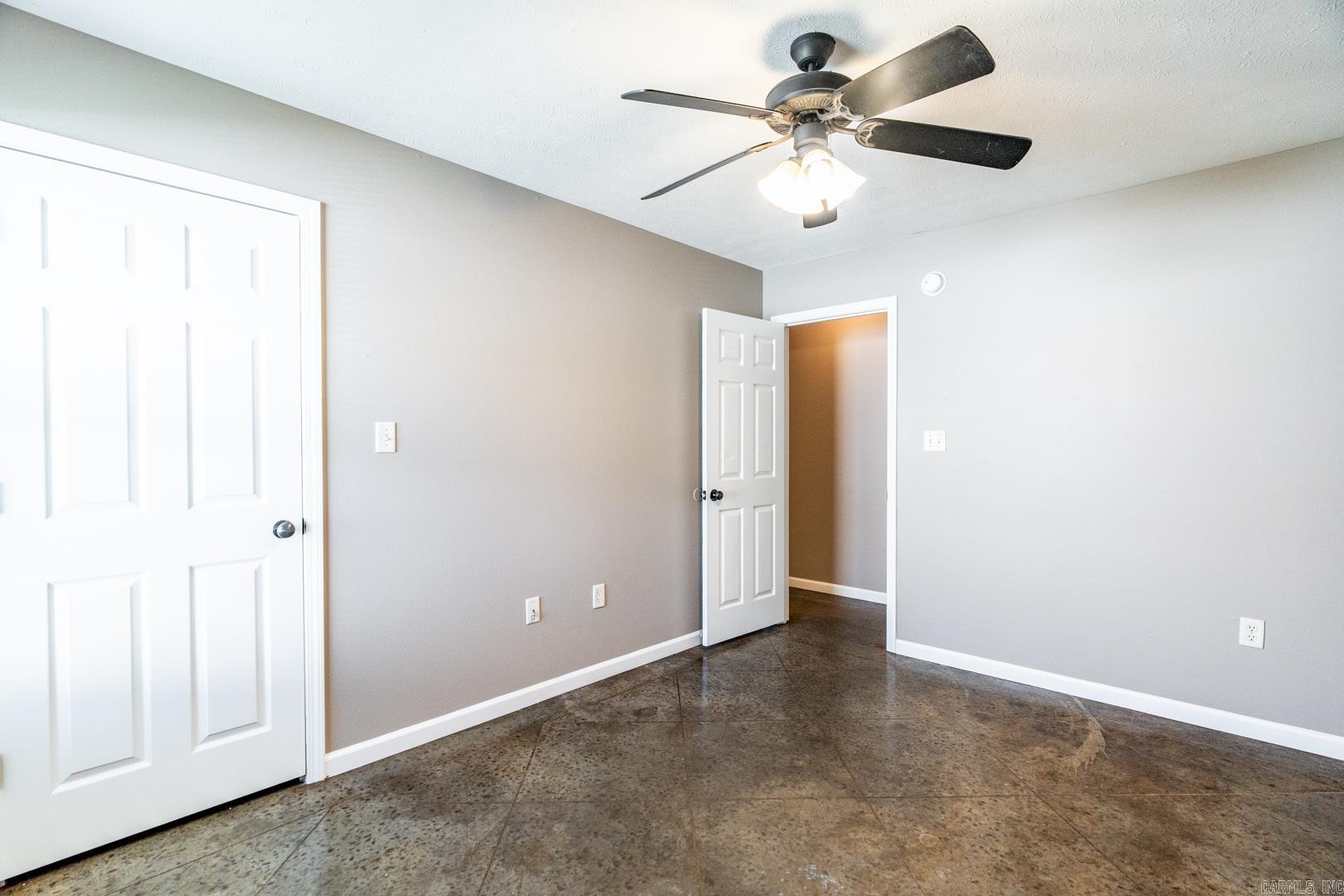 2125-2235 Rosemary