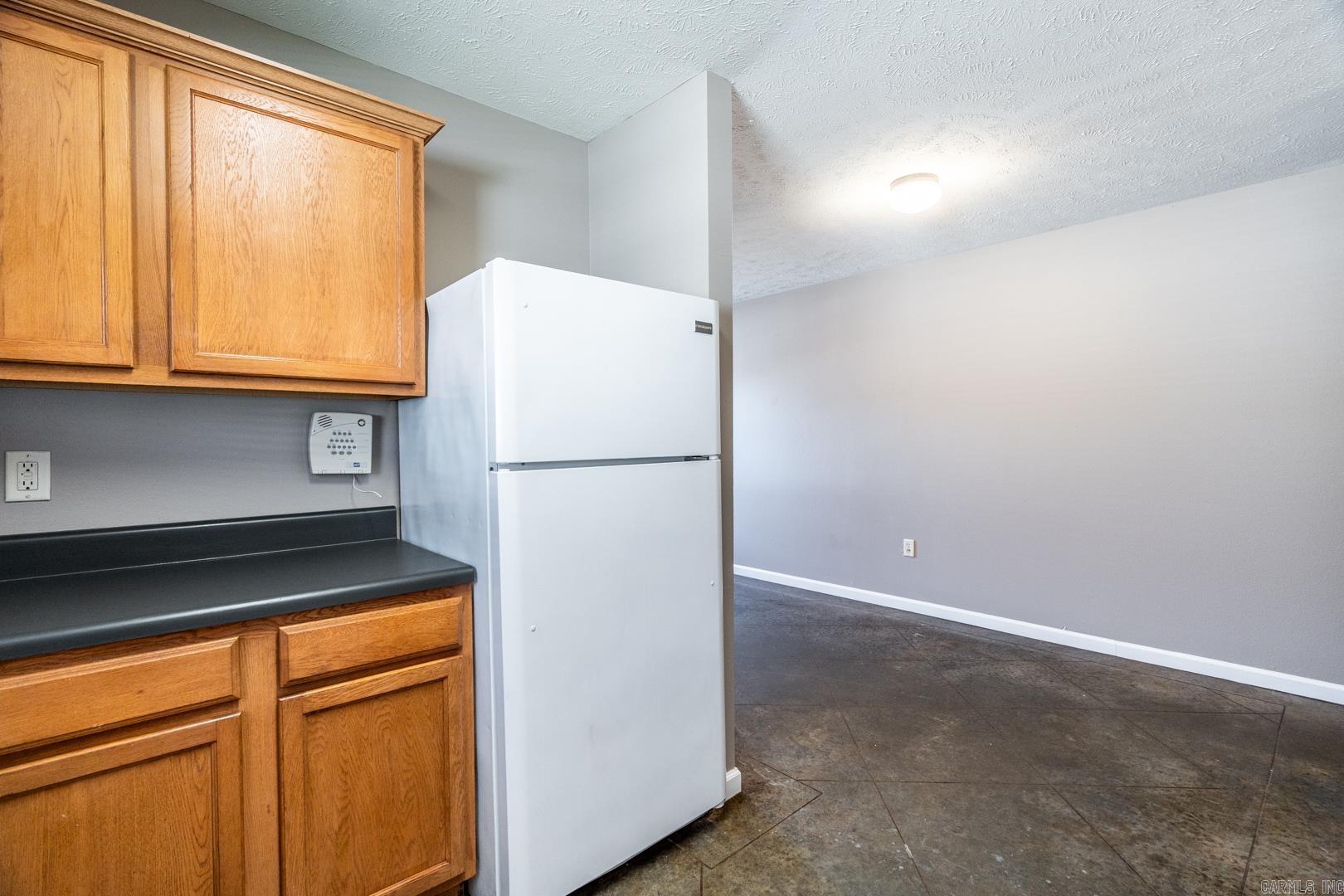 2125-2235 Rosemary
