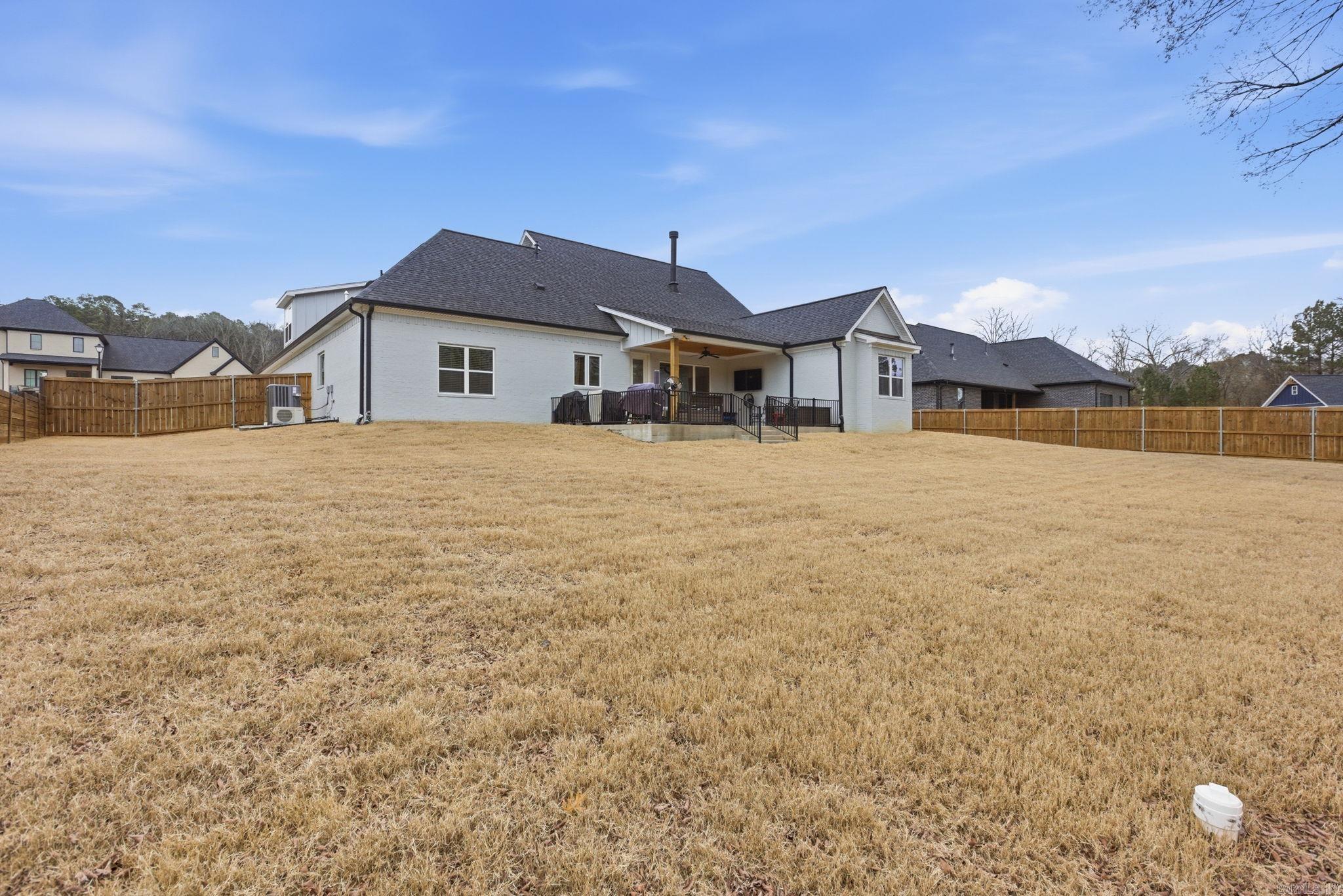 877 Belle Grove Loop