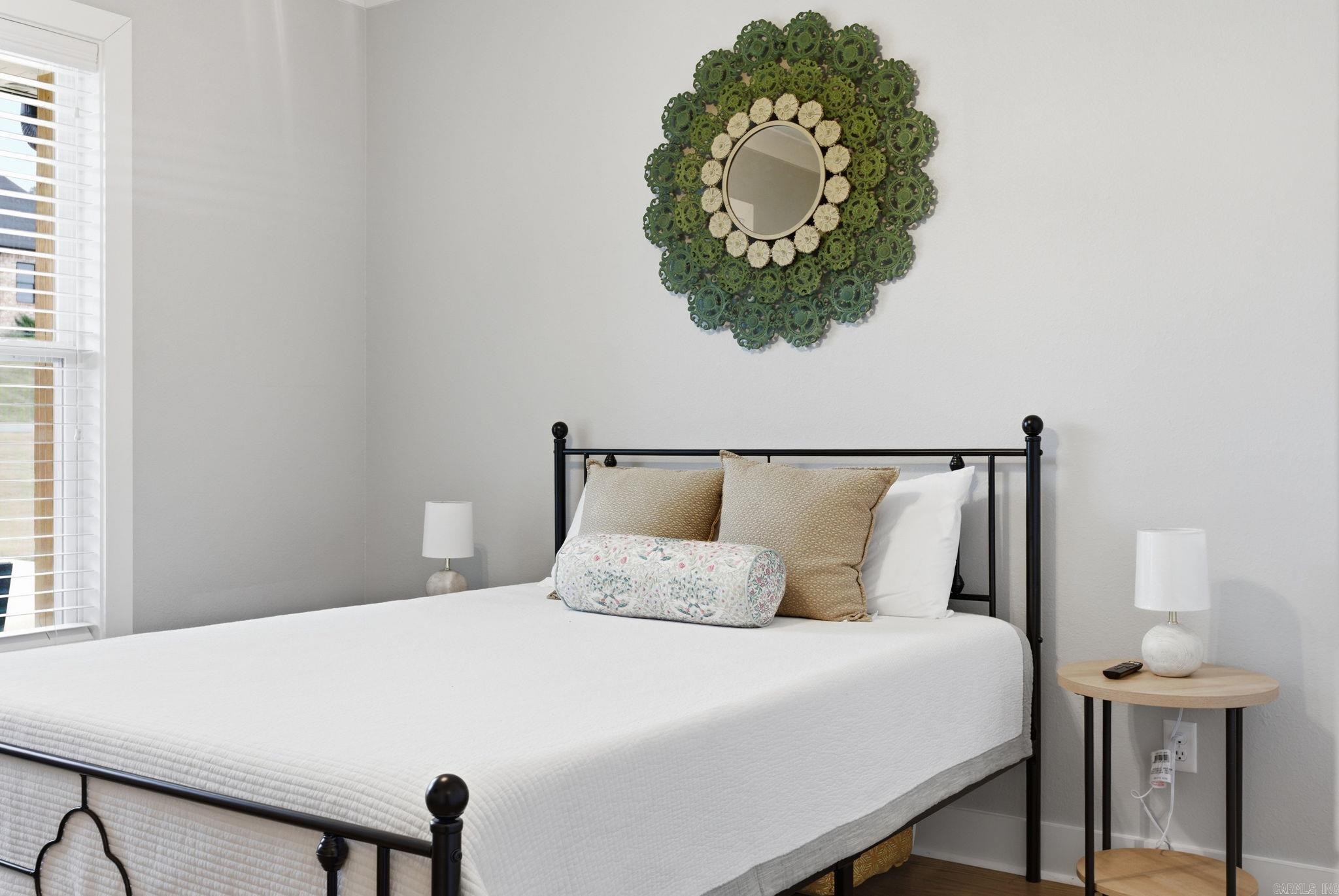 877 Belle Grove Loop