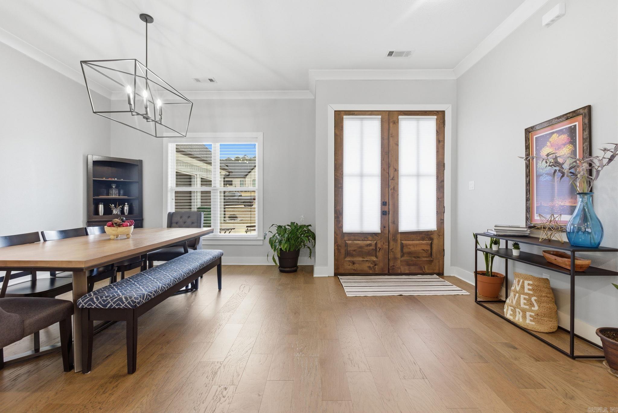 877 Belle Grove Loop