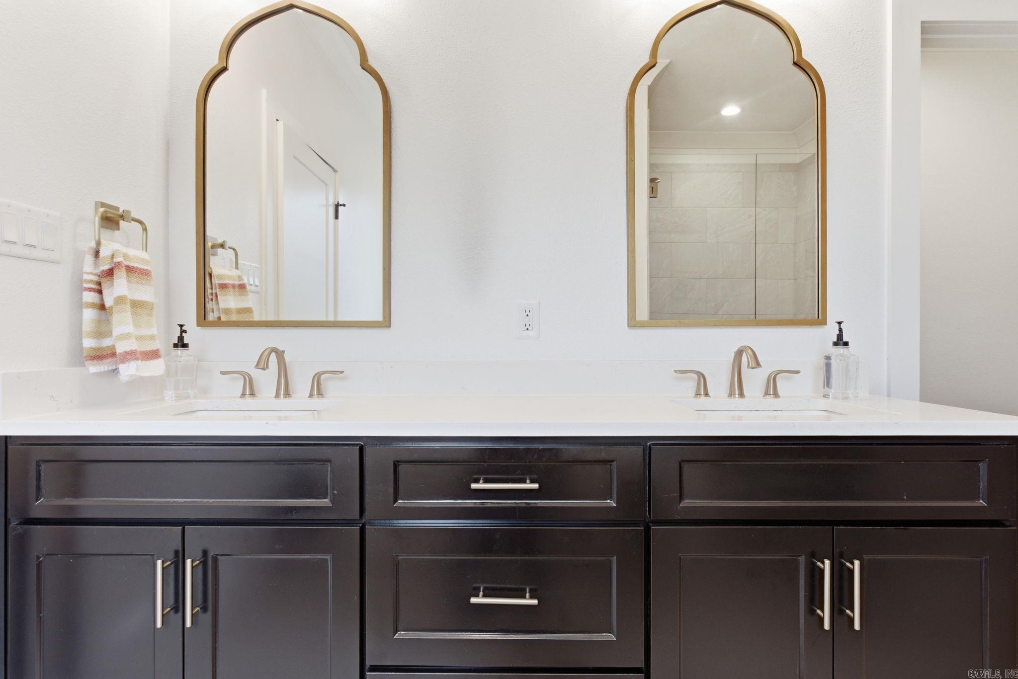 877 Belle Grove Loop