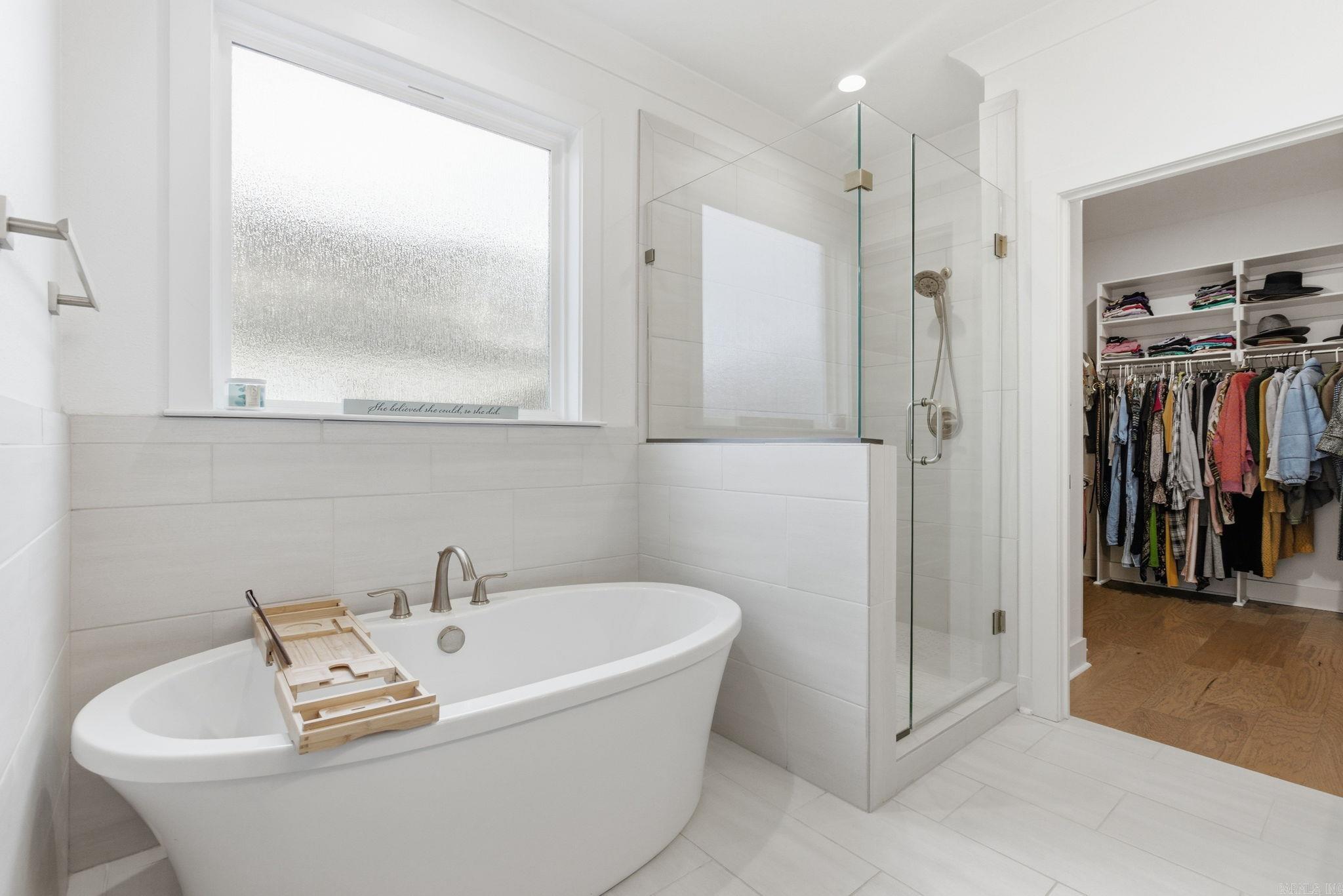 877 Belle Grove Loop