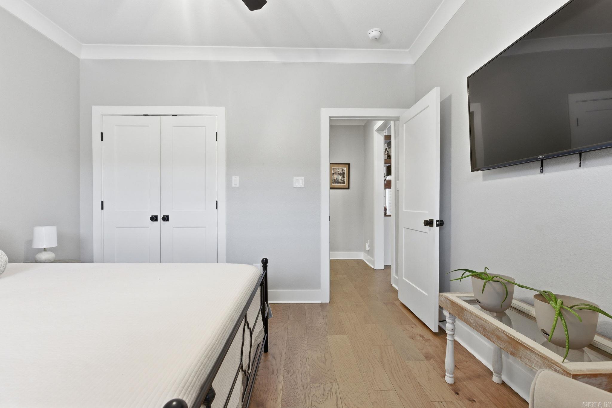 877 Belle Grove Loop