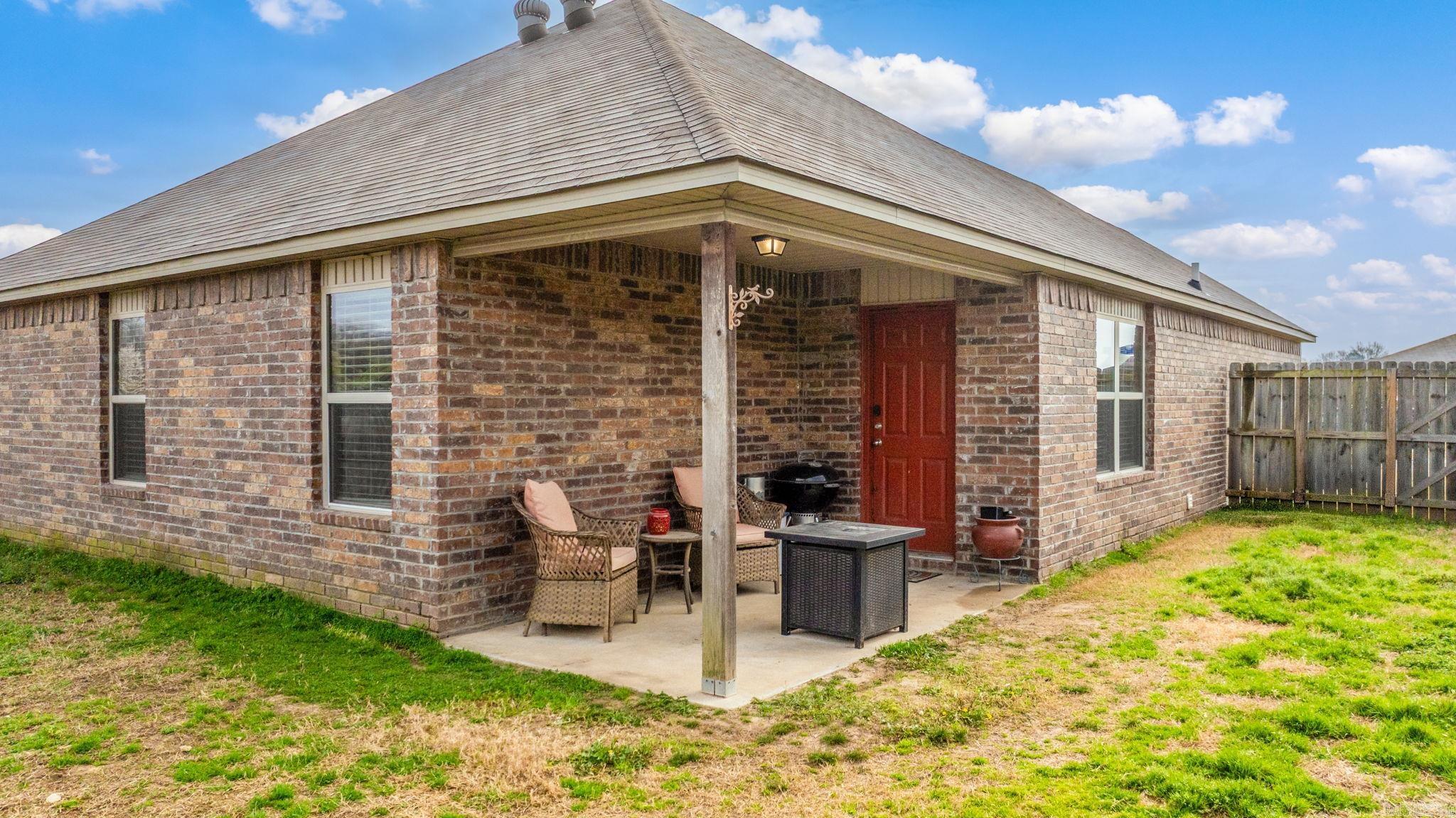 2431 Lancashire Lane
