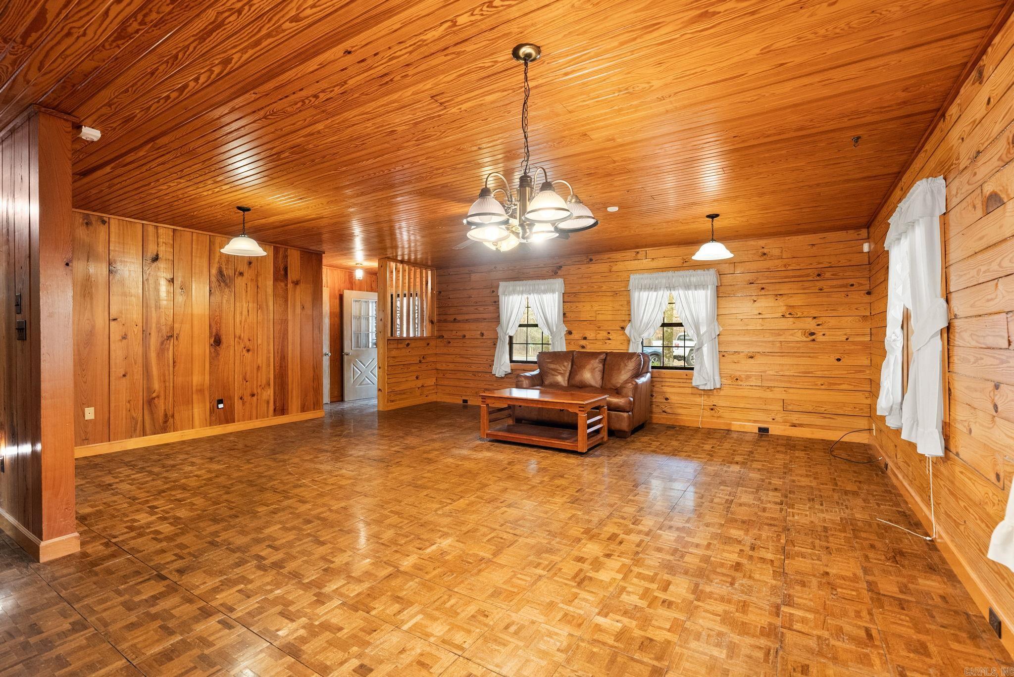 20314 Lake Vista Drive