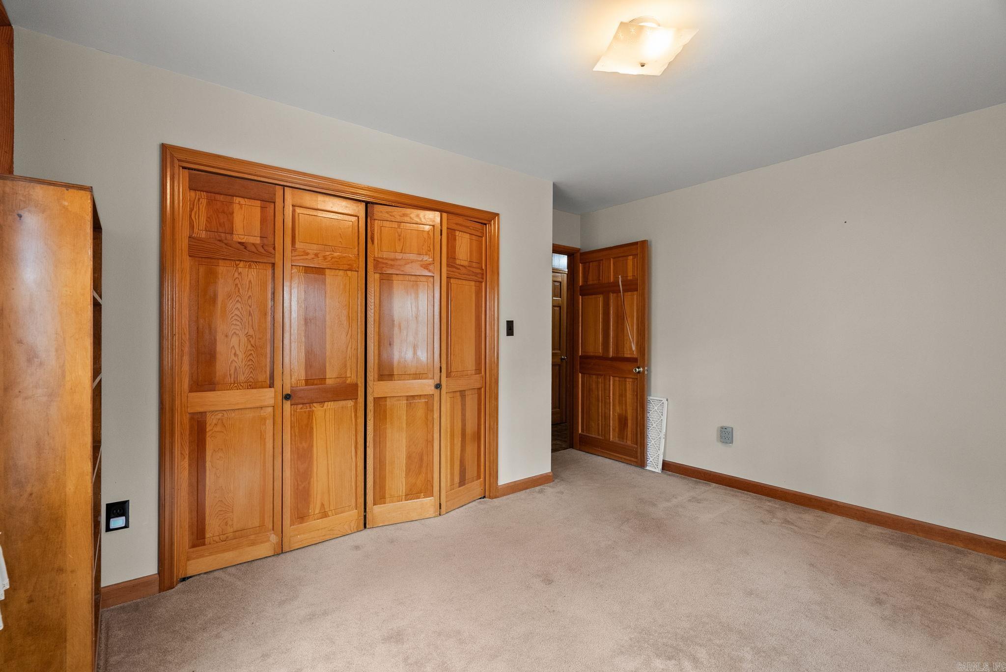 20314 Lake Vista Drive