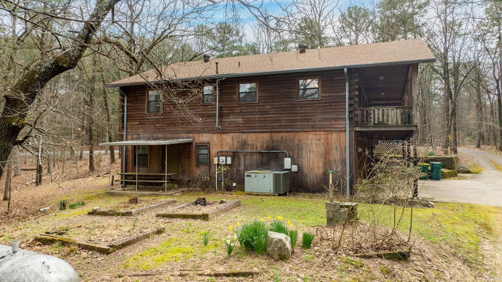 20314 Lake Vista Drive
