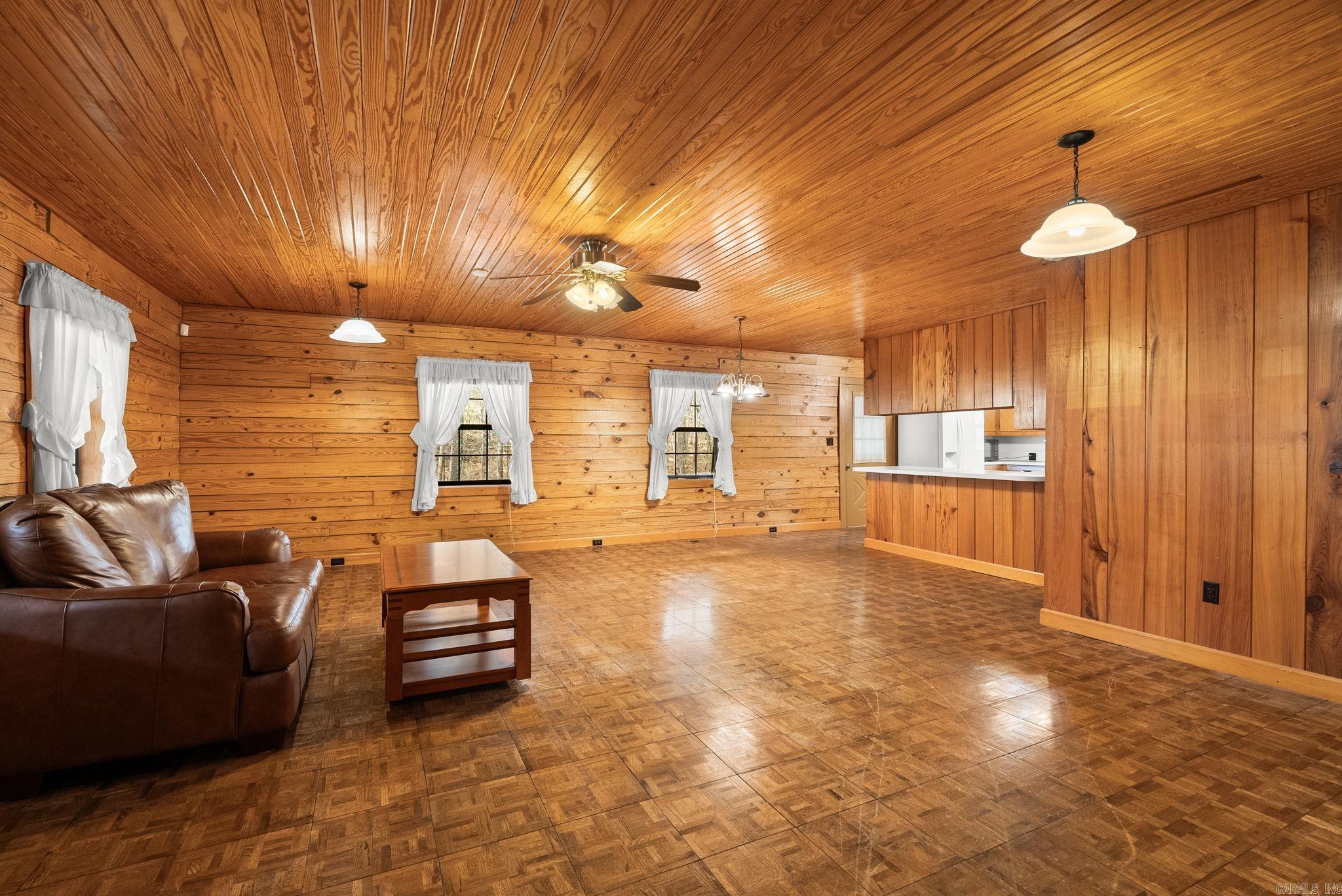 20314 Lake Vista Drive