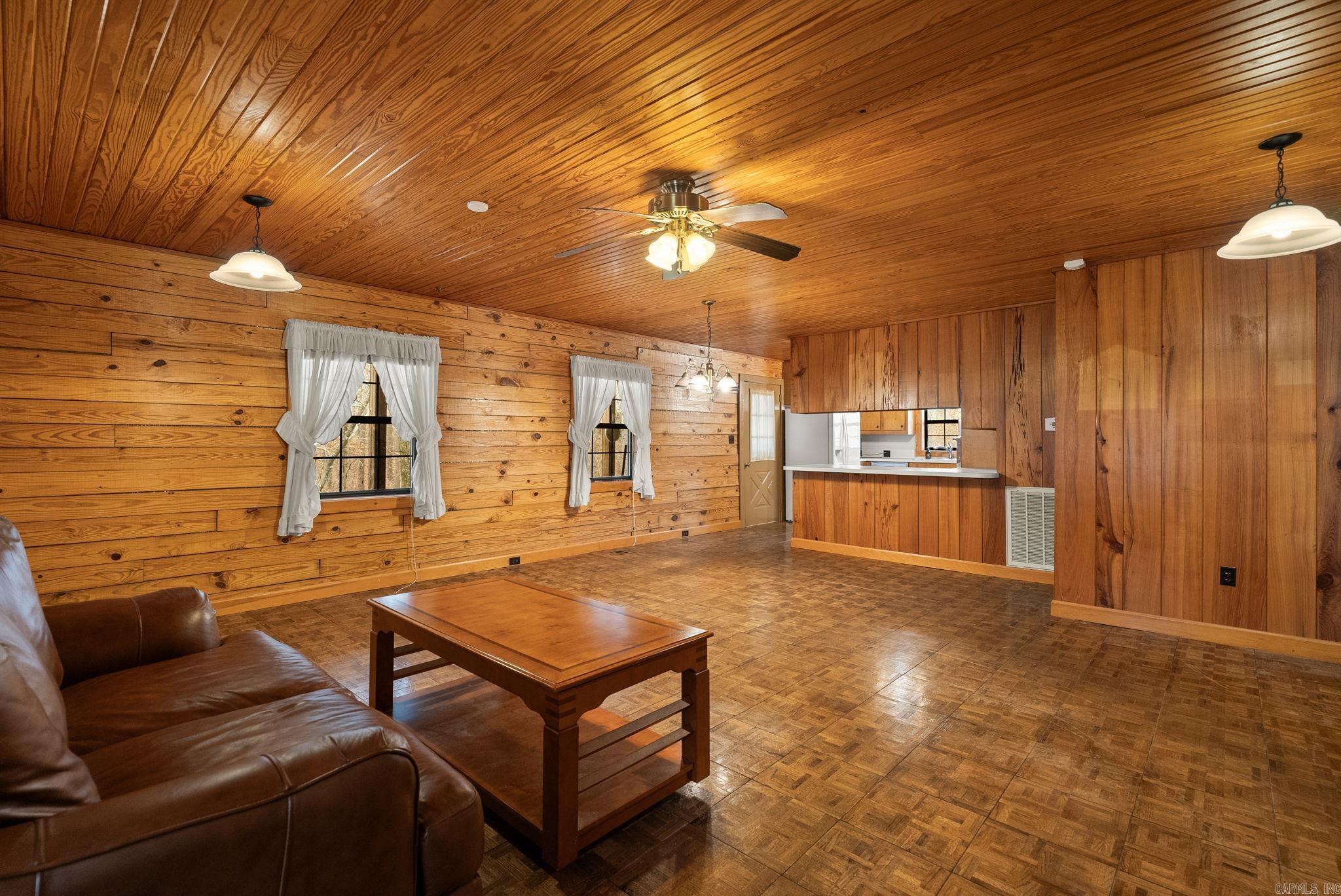 20314 Lake Vista Drive